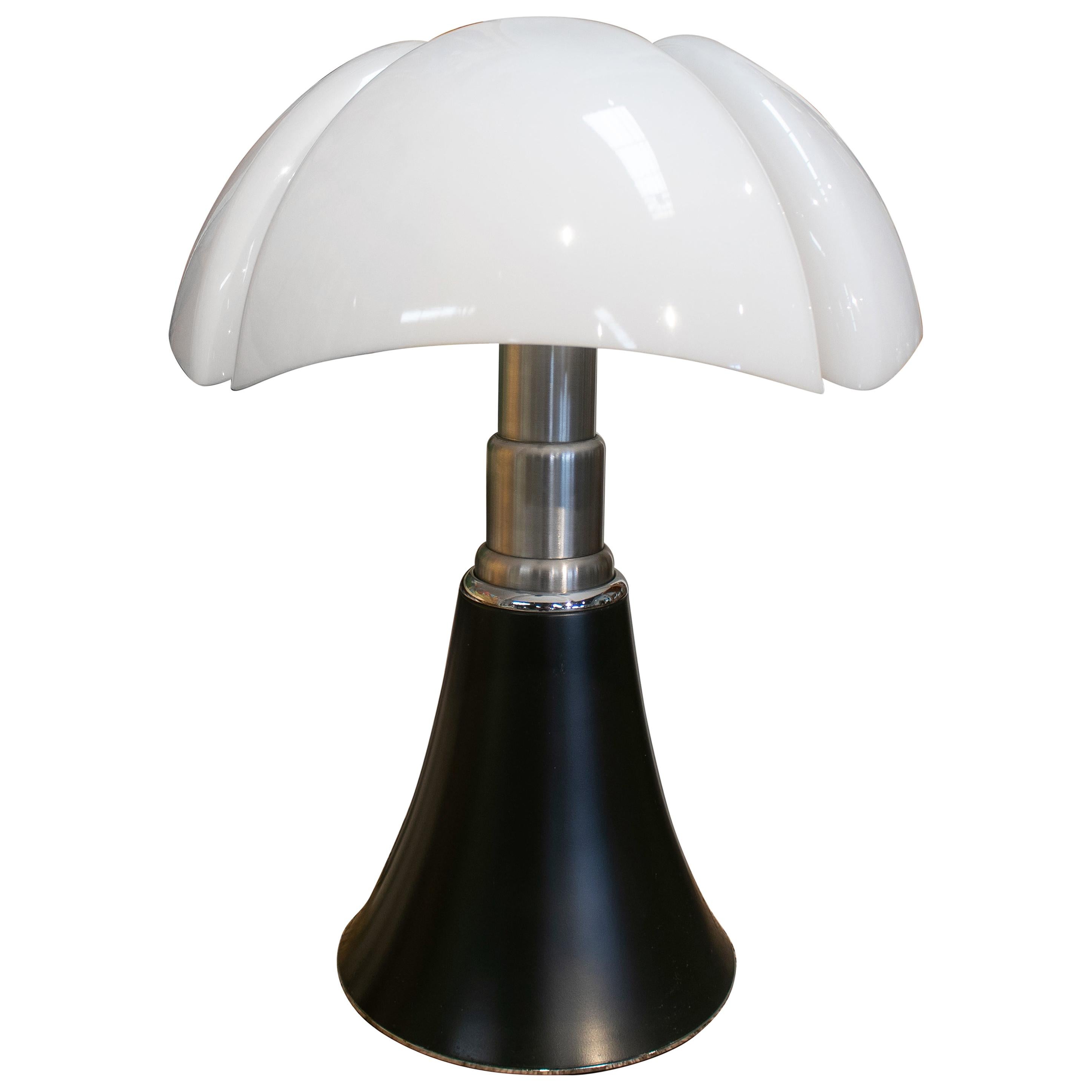 1990s Italian Martinello Luce Pipistrello Table Lamp