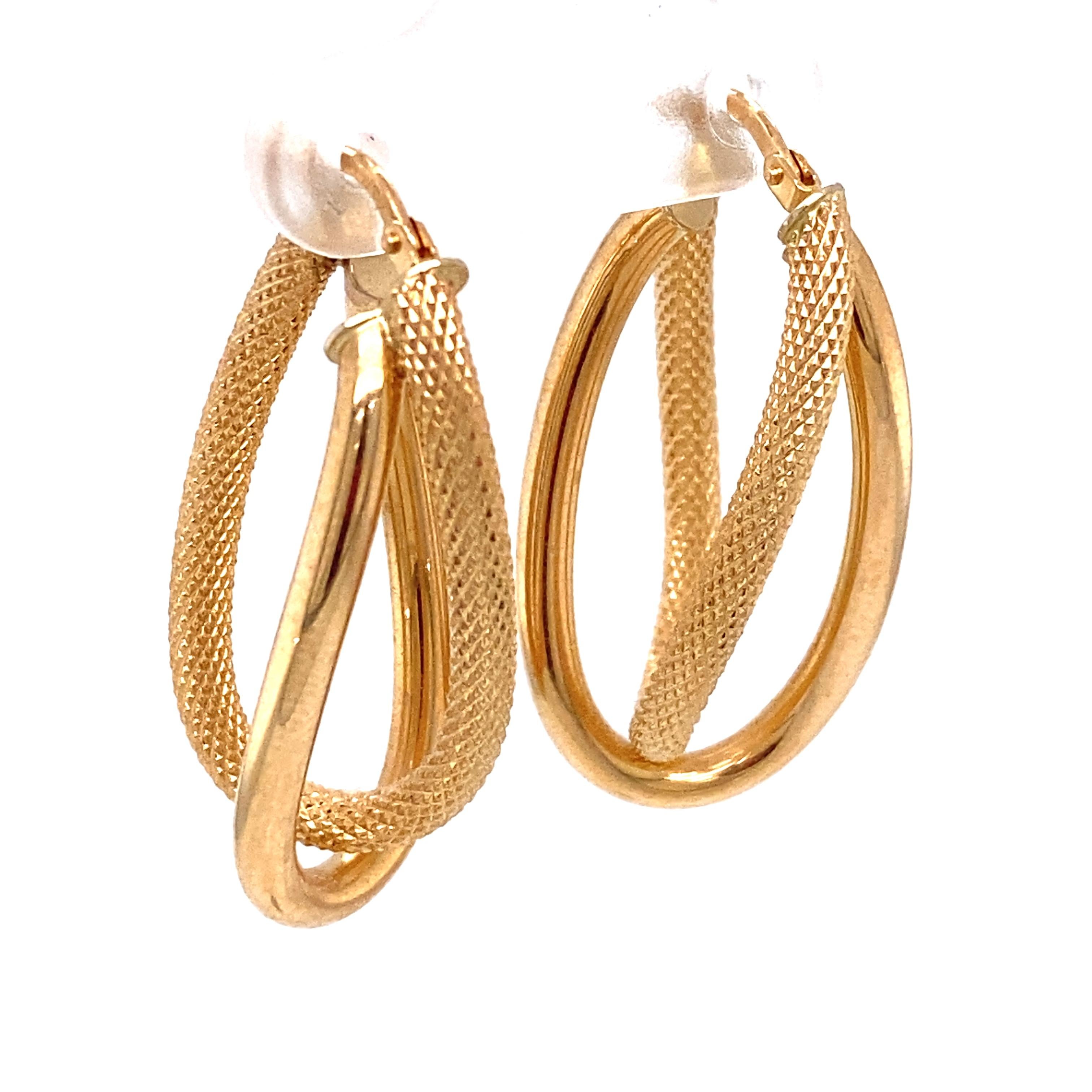 Modern 1990s Italian Twisted Oblong Double Hoop Earrings in 14 Karat Gold