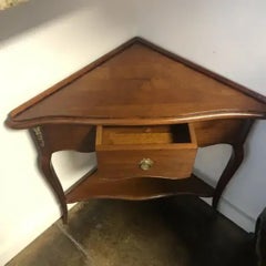 1990s Italian Walnut Corner Table with Drawer and Shelf, Satin Gold Trim