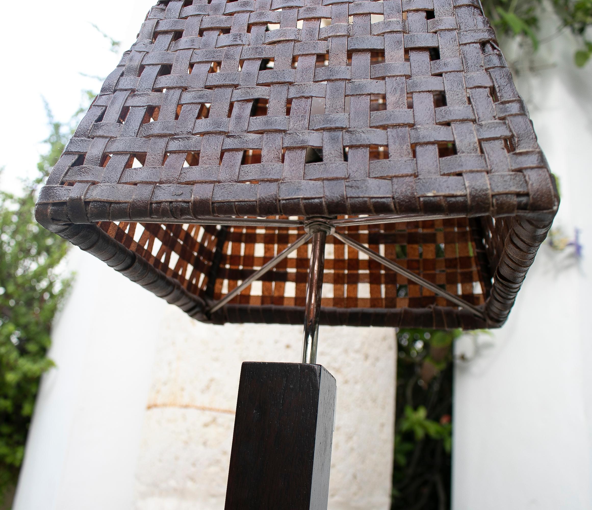 20th Century 1990's Italian Wooden Lamp with Leather Shade and Height Adjustment For Sale