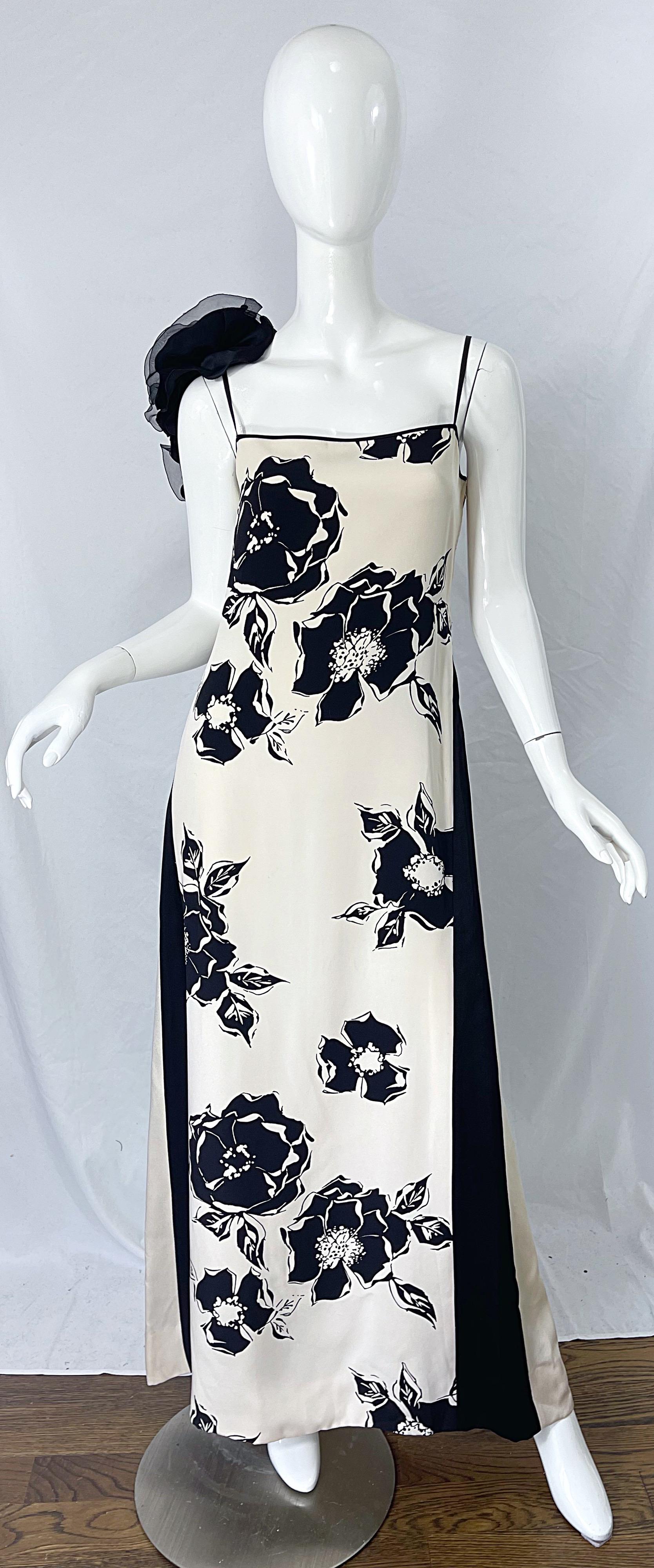 1990s James Galanos Black and White Rosette Sleeve Vintage 90s Silk Gown Dress For Sale 7