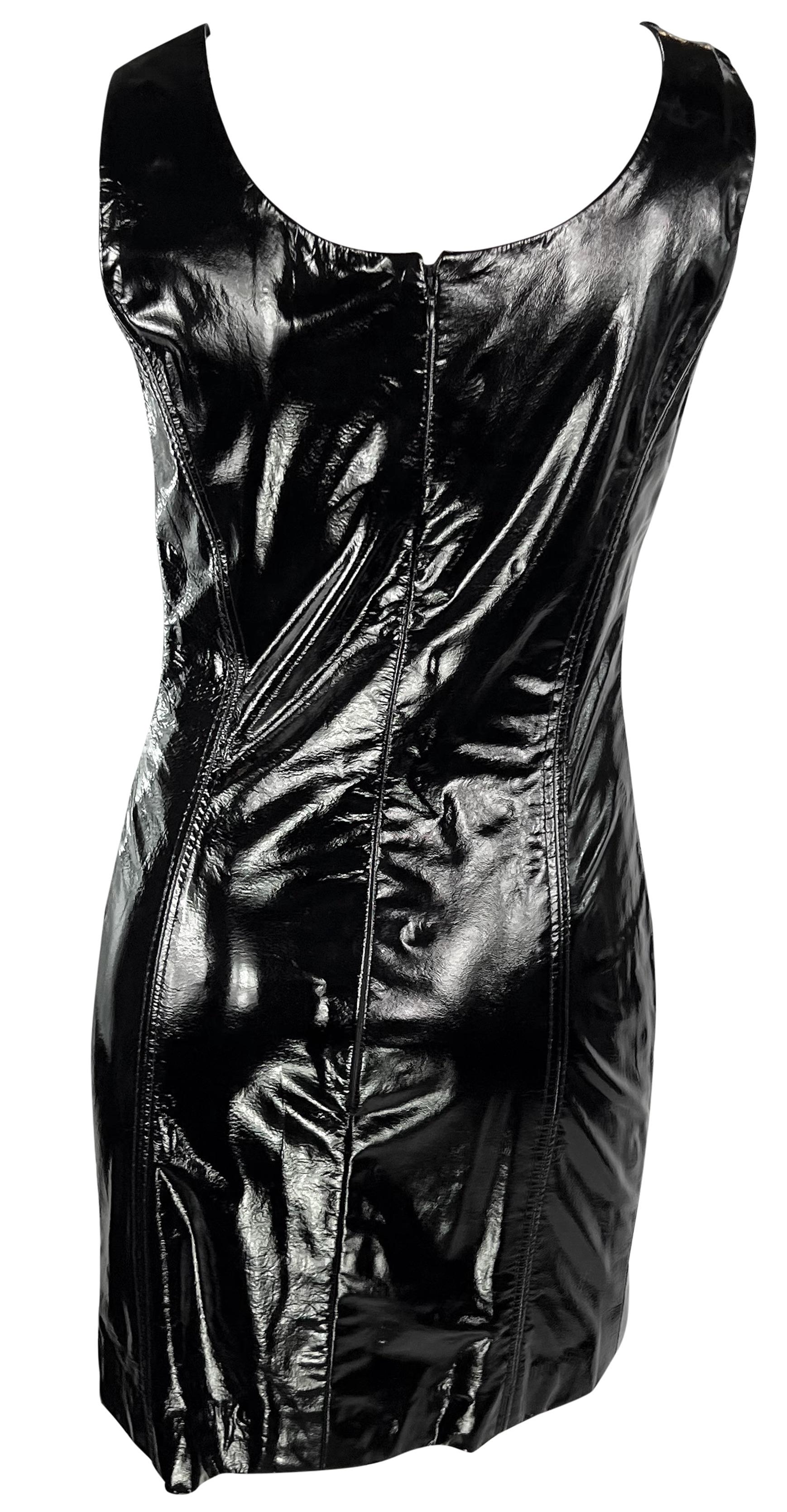1990 A James Galanos Couture Mini robe sans manches en cuir verni noir Unisexe en vente