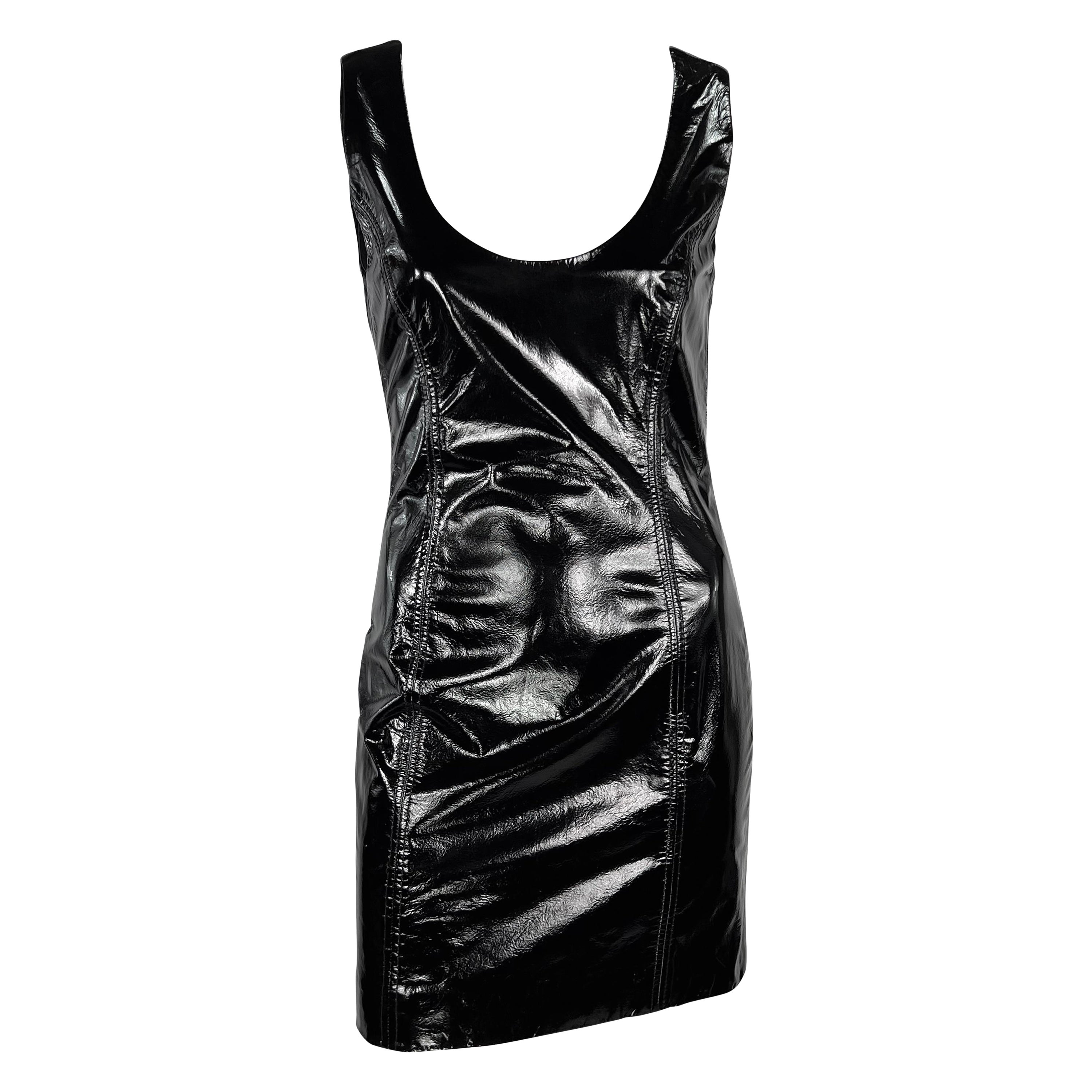 1990er James Galanos Couture Schwarzes ärmelloses Minikleid aus Lackleder im Angebot