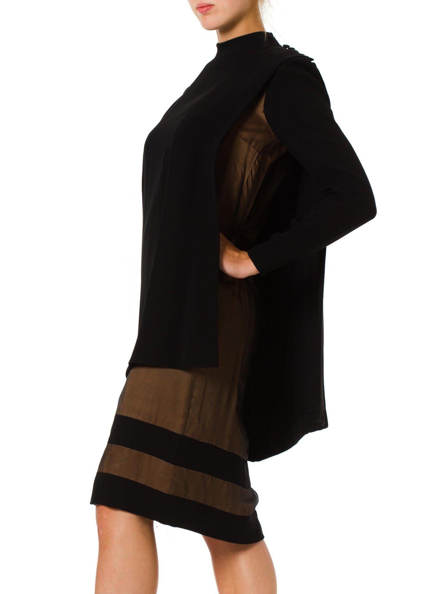 JAMES GALANOS - Manteau à manches longues en crêpe de soie et mousseline de soie noir avec finition couture, années 1980 Pour femmes en vente