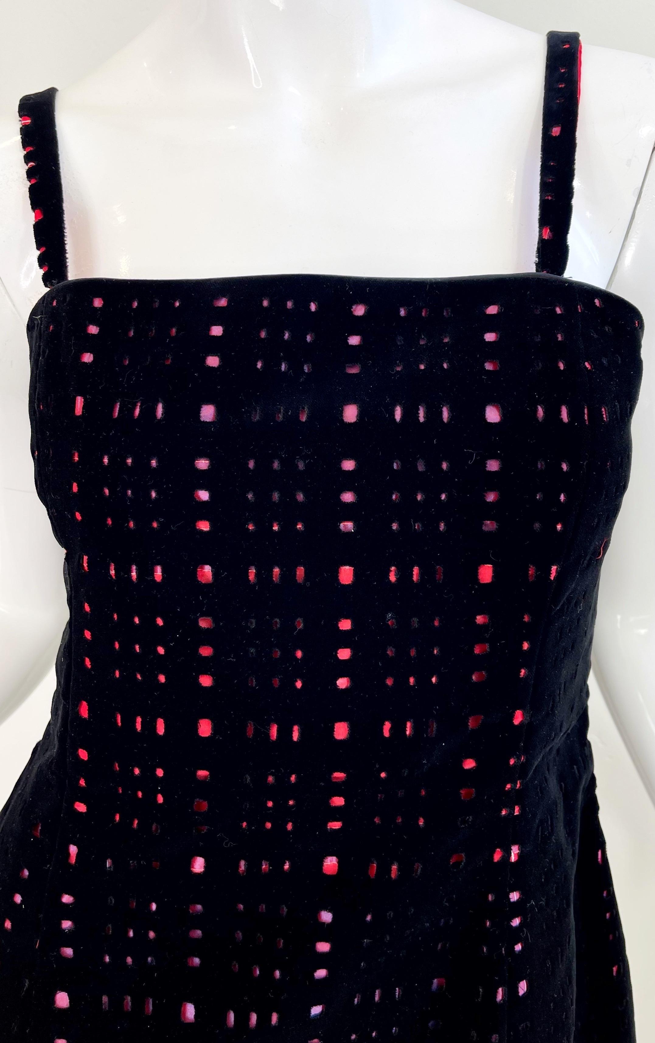 1990s James Purcell Size 10 / 12 Black Velvet Cut Out Red Taffeta Plaid Dress 10