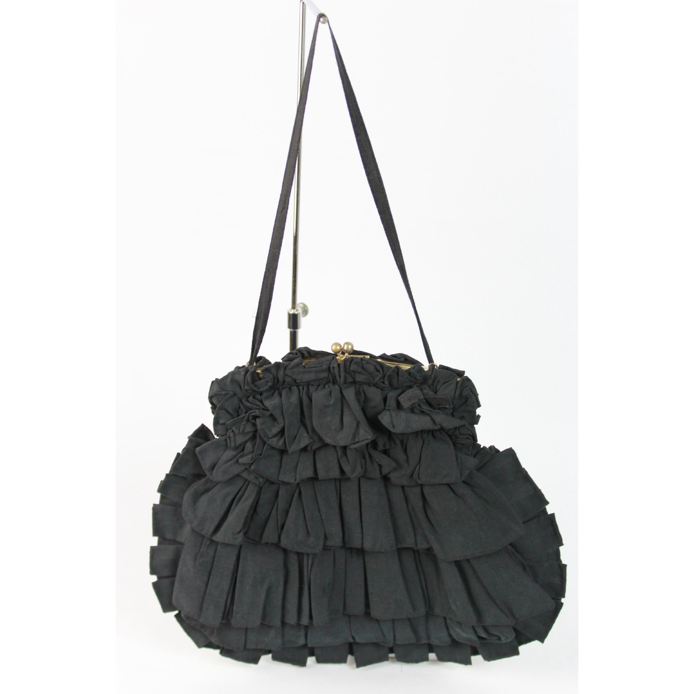 1990s Jamin Puech Black Cotton Pleated Snap Fan Handbag In Excellent Condition In Brindisi, Bt