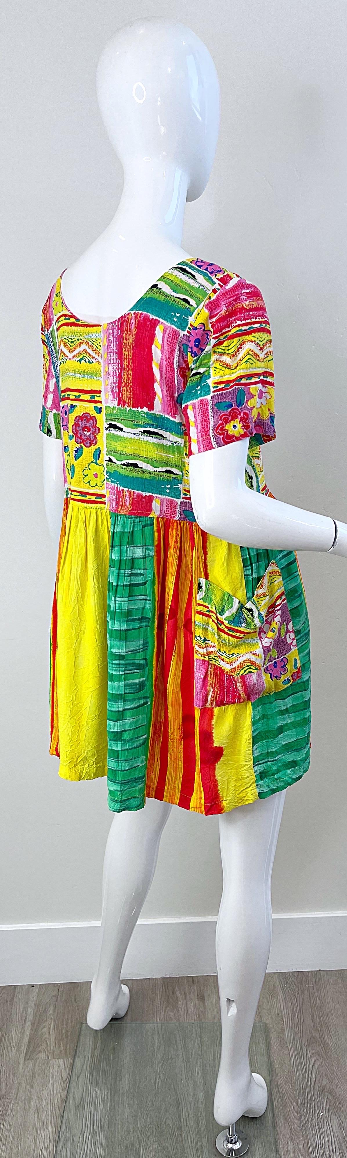 1990s Jams World Brightly Colored Abstract Flower Print Vintage 90s Mini Dress In Excellent Condition For Sale In San Diego, CA