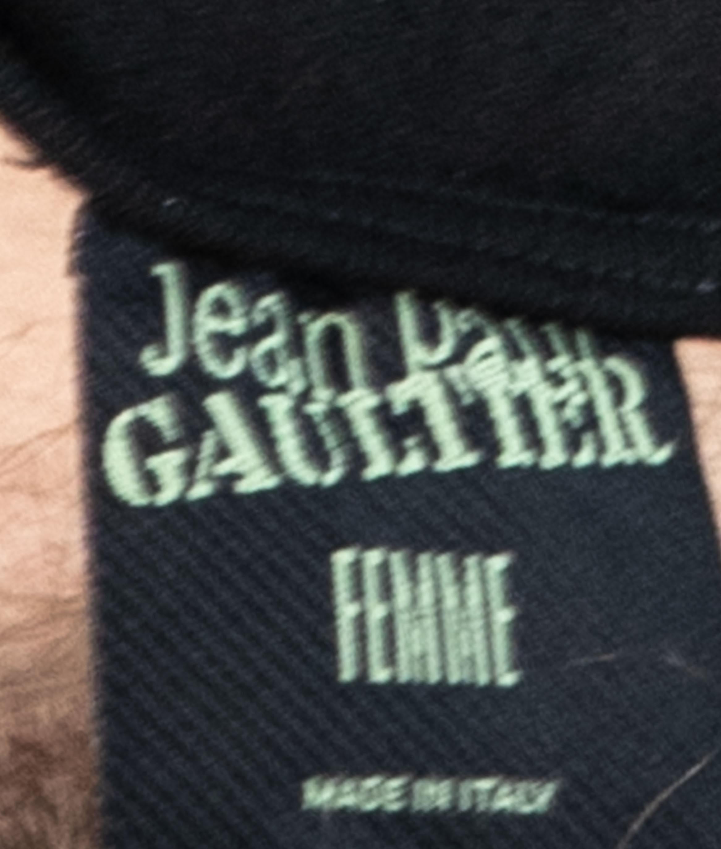 1990er JEAN PAUL GAULTIER Schwarzes Strickkleid aus Wollmischung mit drapiertem Schärpe im Angebot 6