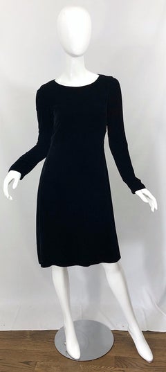 1990s Jil Sander Black Lightweight Velvet Size 34 / 2 4 Minimalist Vintage Dress
