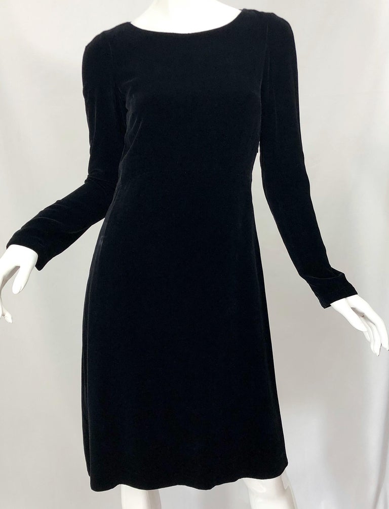 1990s Jil Sander Black Lightweight Velvet Size 34 / 2 4 Minimalist Vintage  Dress For Sale at 1stDibs