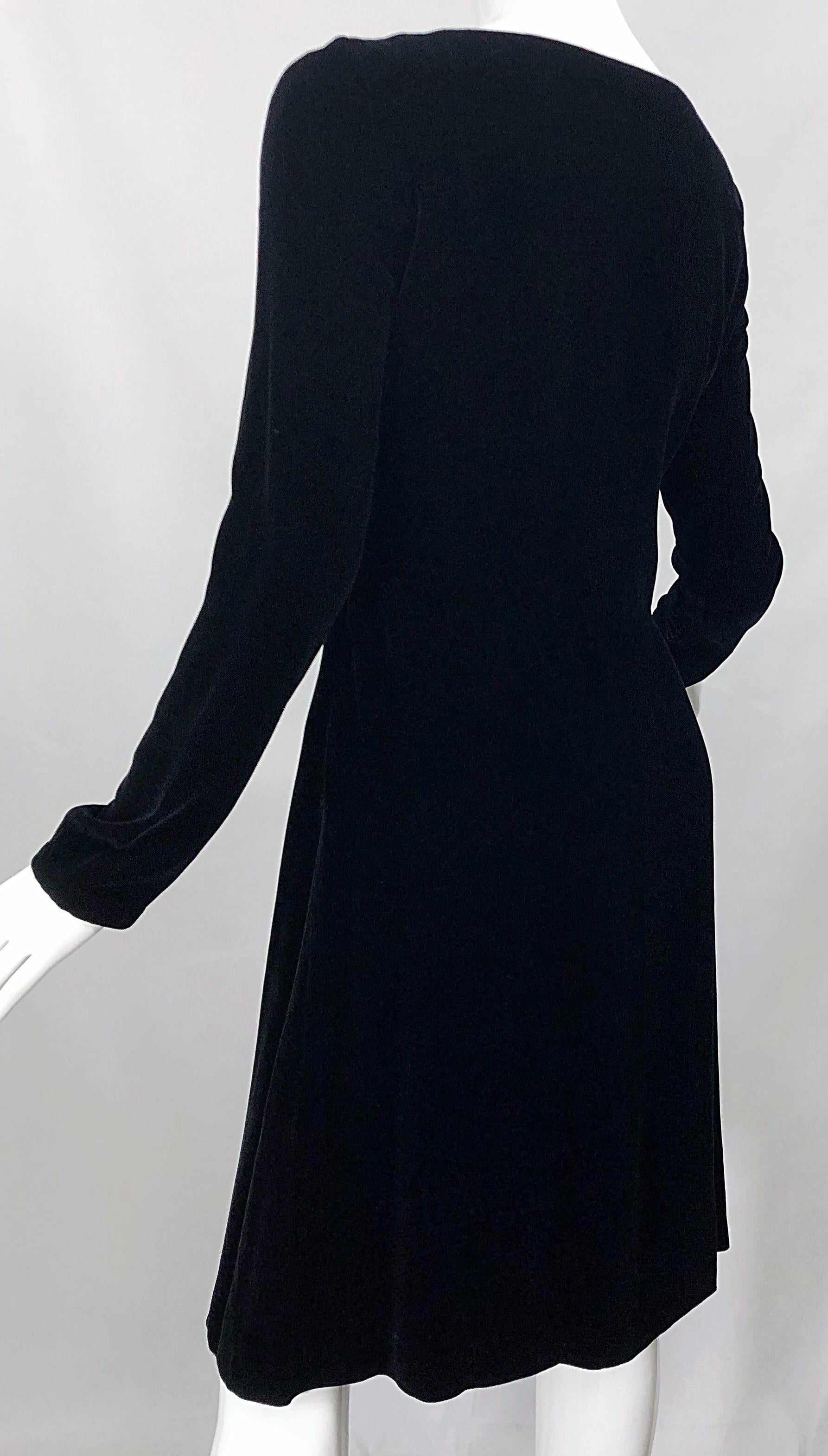 1990s Jil Sander Black Lightweight Velvet Size 34 / 2 4 Minimalist Vintage Dress In Excellent Condition For Sale In San Diego, CA