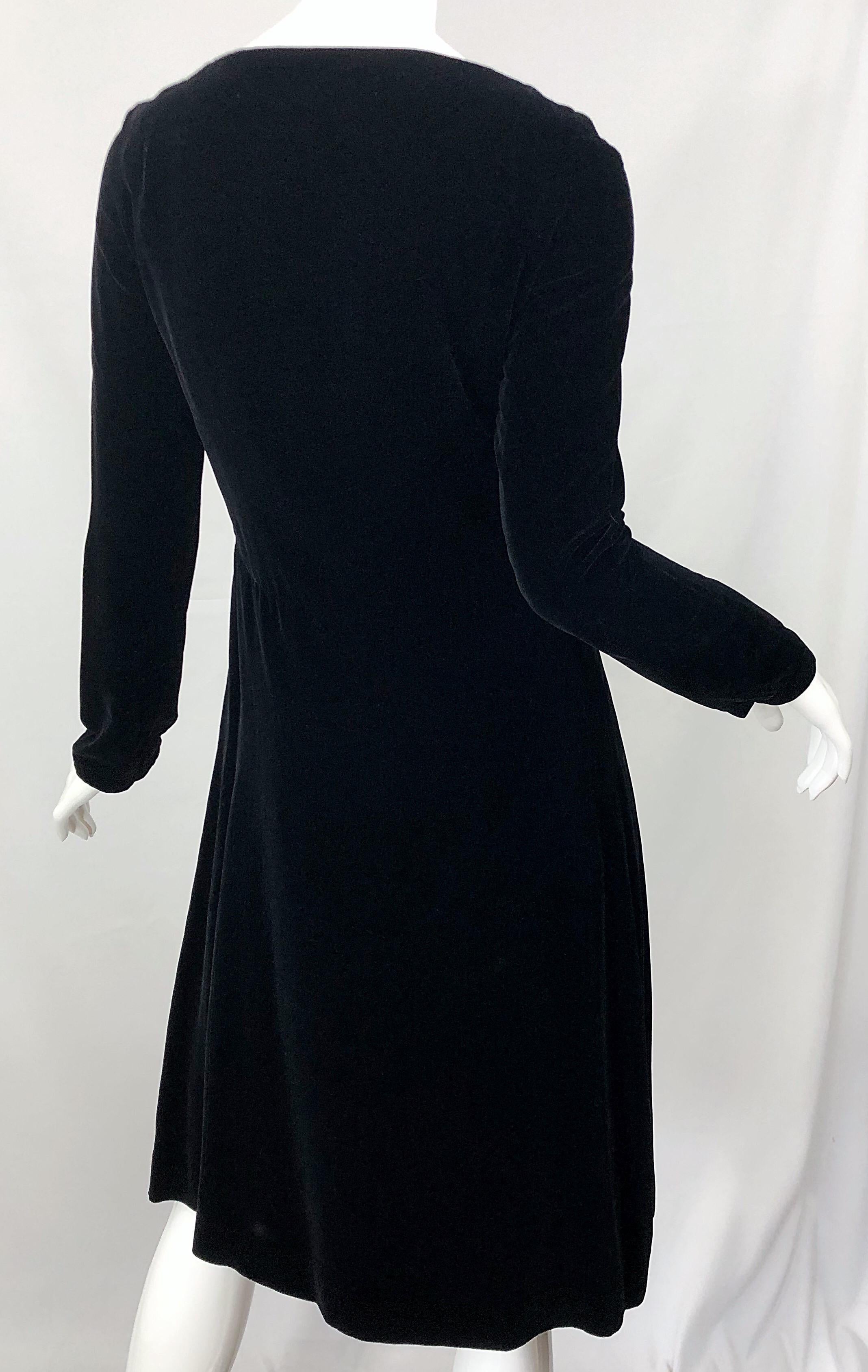 1990s Jil Sander Black Lightweight Velvet Size 34 / 2 4 Minimalist Vintage Dress For Sale 1