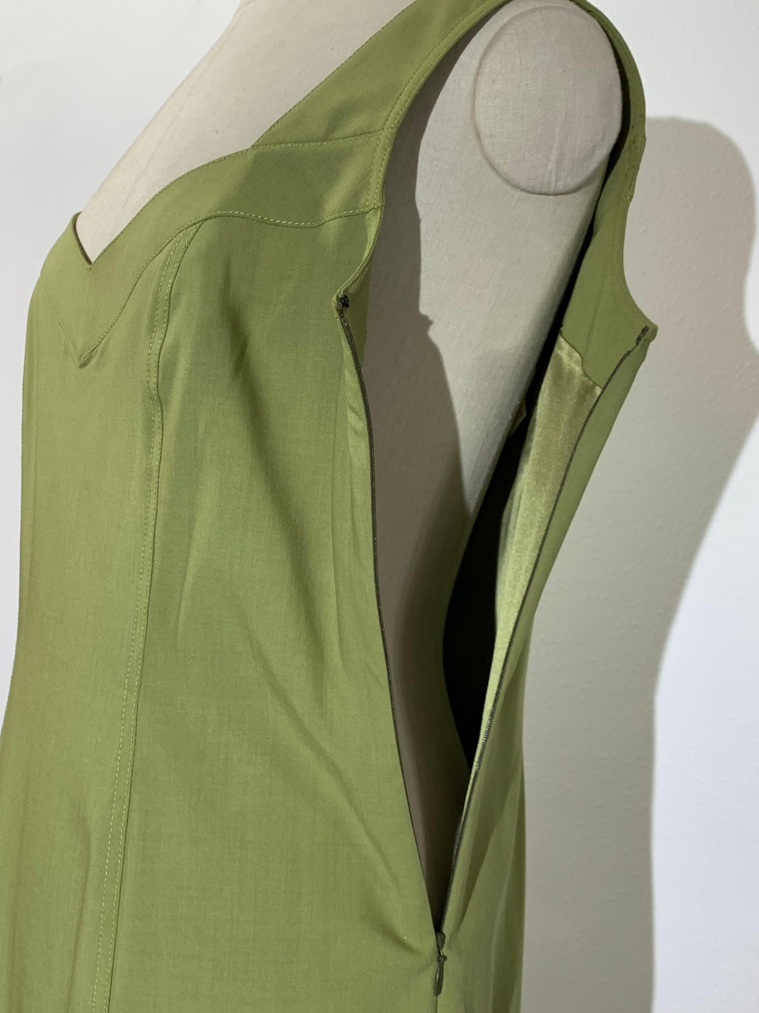 1990er John Galliano Sage Green Leichtes Stretch-Scheidenkleid aus Wolle im Angebot 5