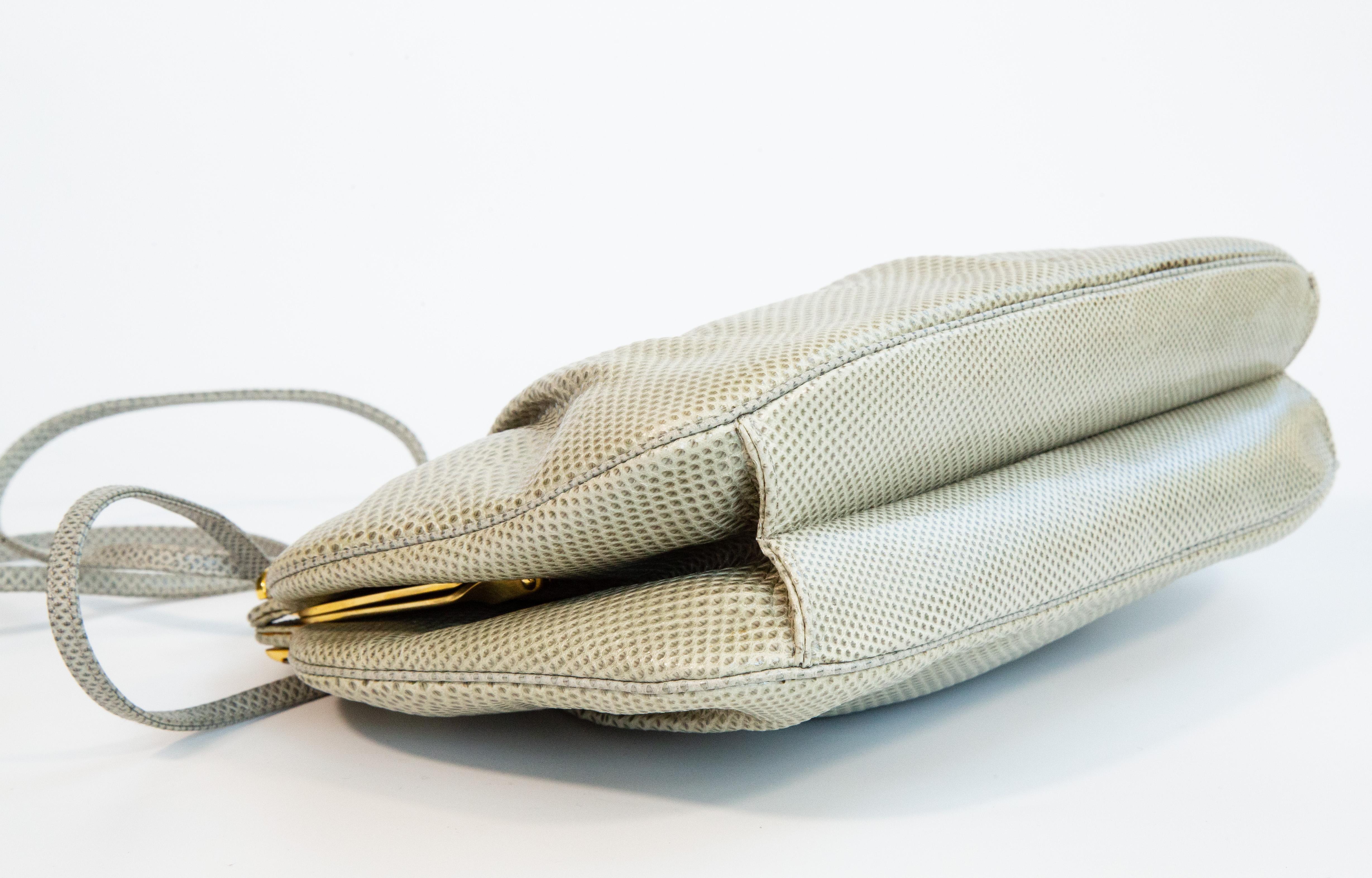 1990 Judith Leiber Sac à bandoulière en lézard Pochette en vente 5