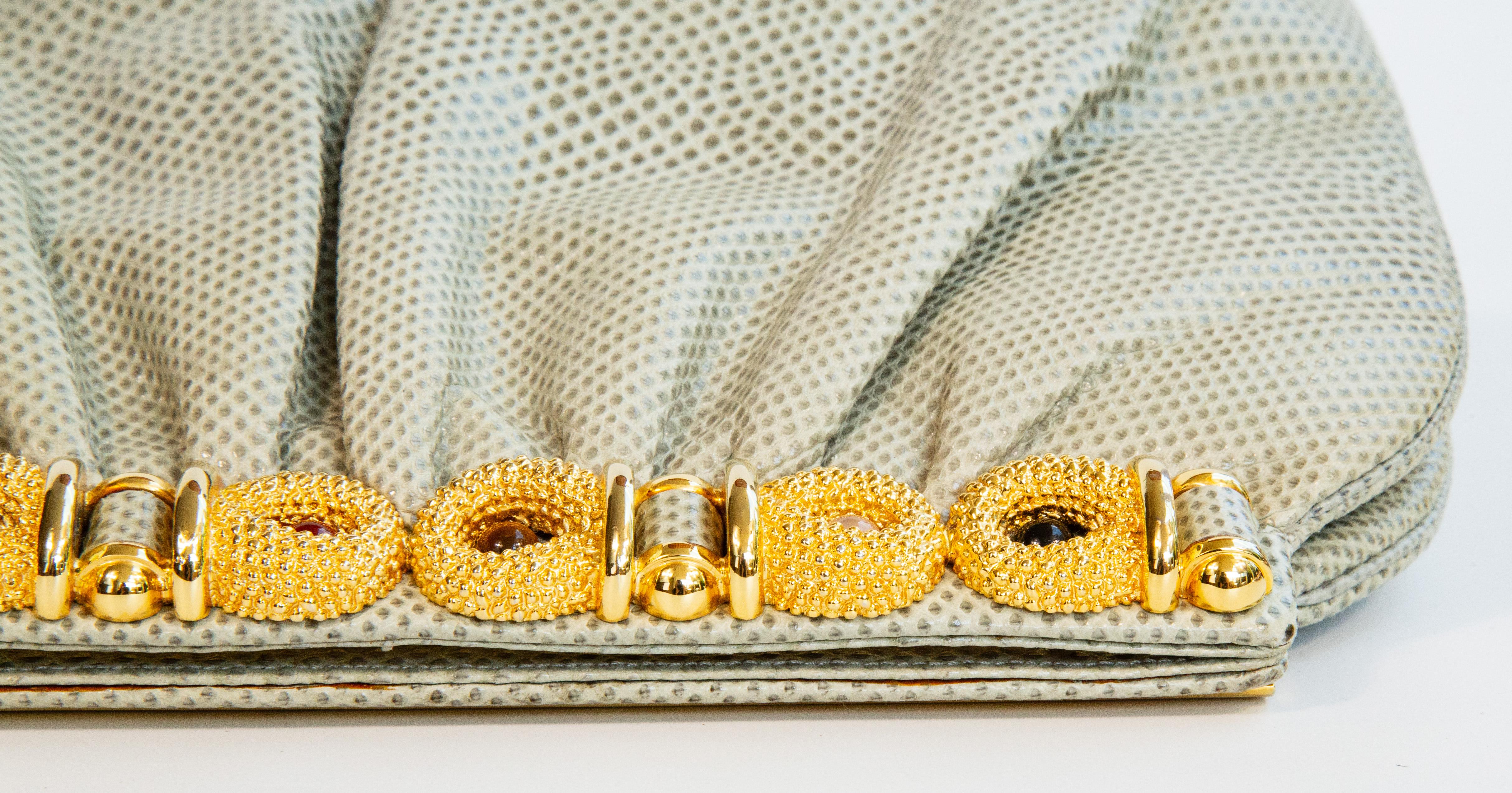 1990 Judith Leiber Sac à bandoulière en lézard Pochette en vente 12