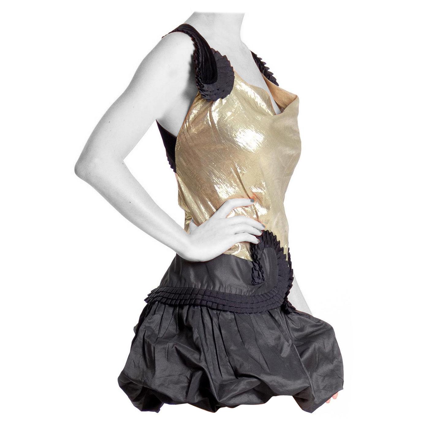 2000S ROBERTO CAVALLI Black & Gold Rayon/Lurex Lamé Pleated Mini Bubble Skirt C