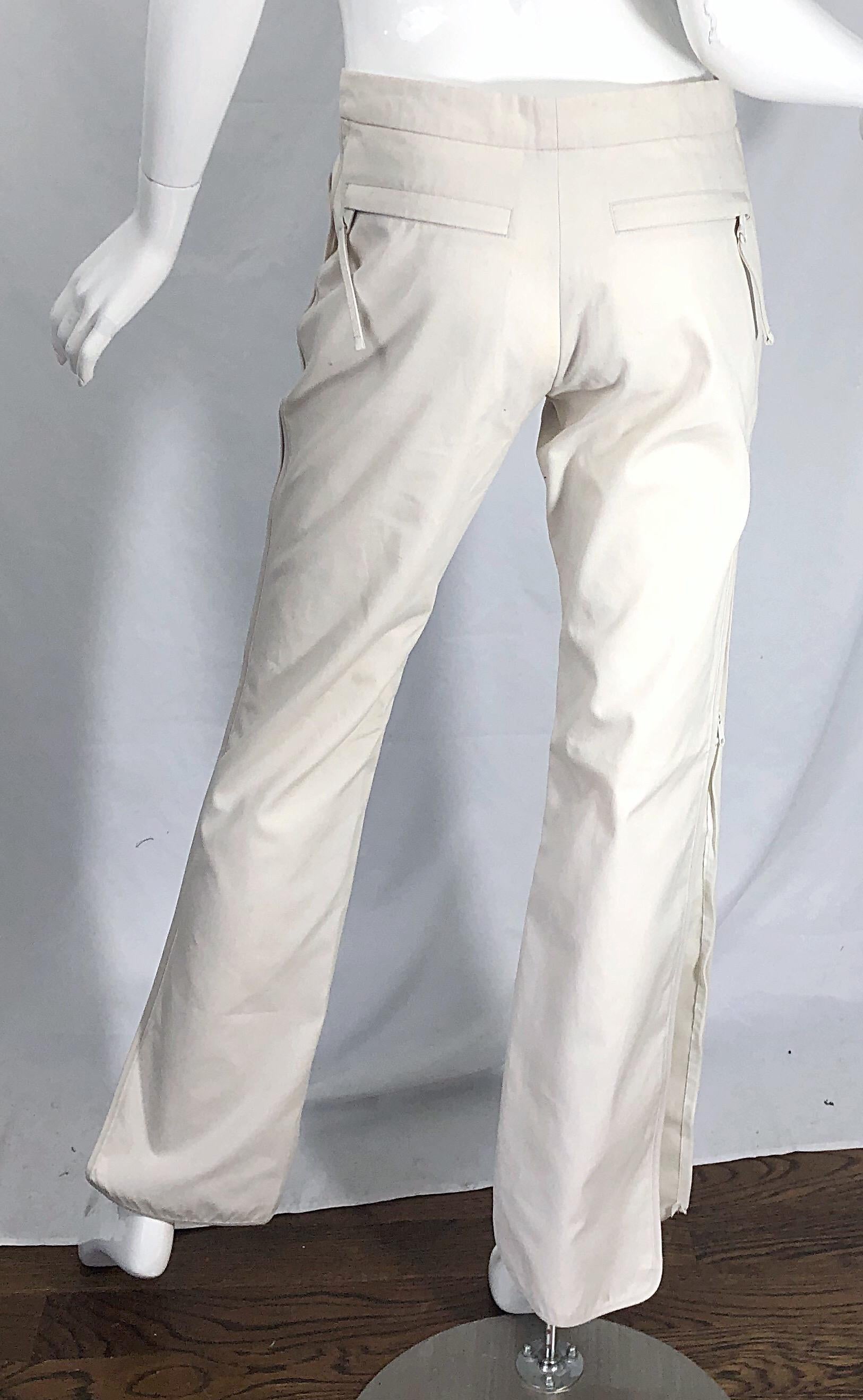 1990s Katayone Adeli Size 6 Zipper Leg Low Rise Stone Khaki Trousers Pants  For Sale 7