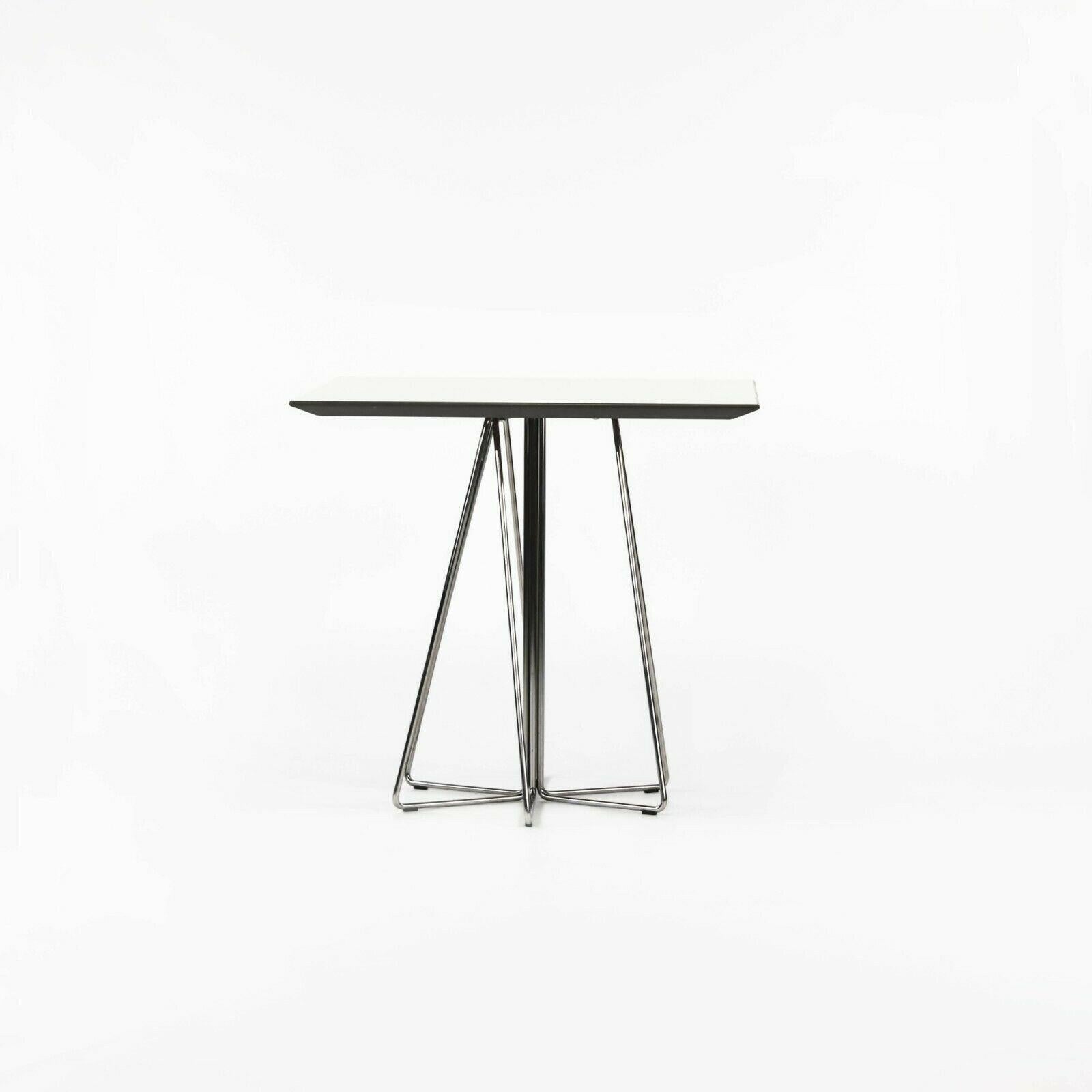 Moderne Table de salle à manger Knoll Paperclip des années 1990 par Lella et Massimo Vignelli avec plateau en stratifié en vente