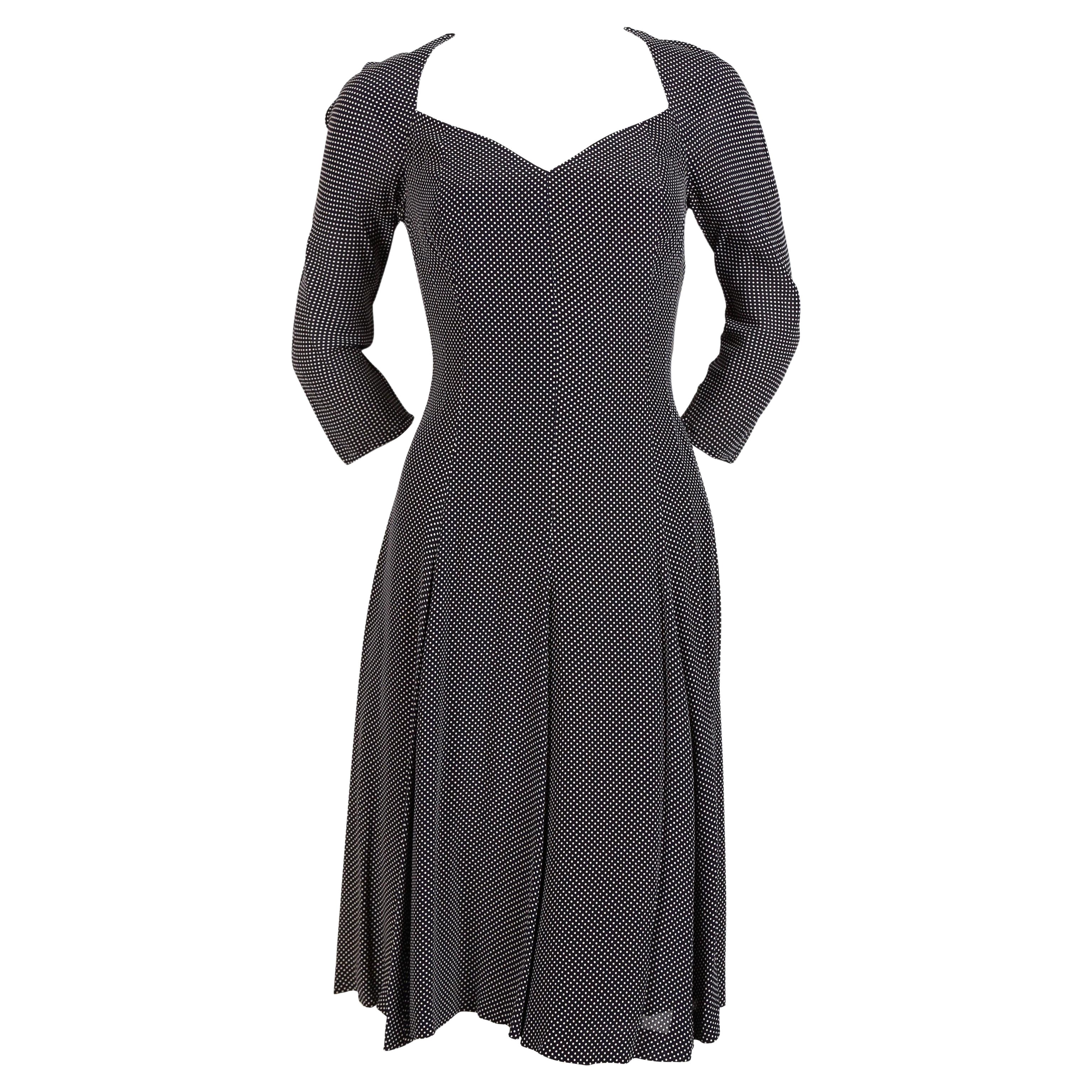 1990er LANVIN marineblaues gepunktetes Kleid mit dreivierteligen Ärmeln