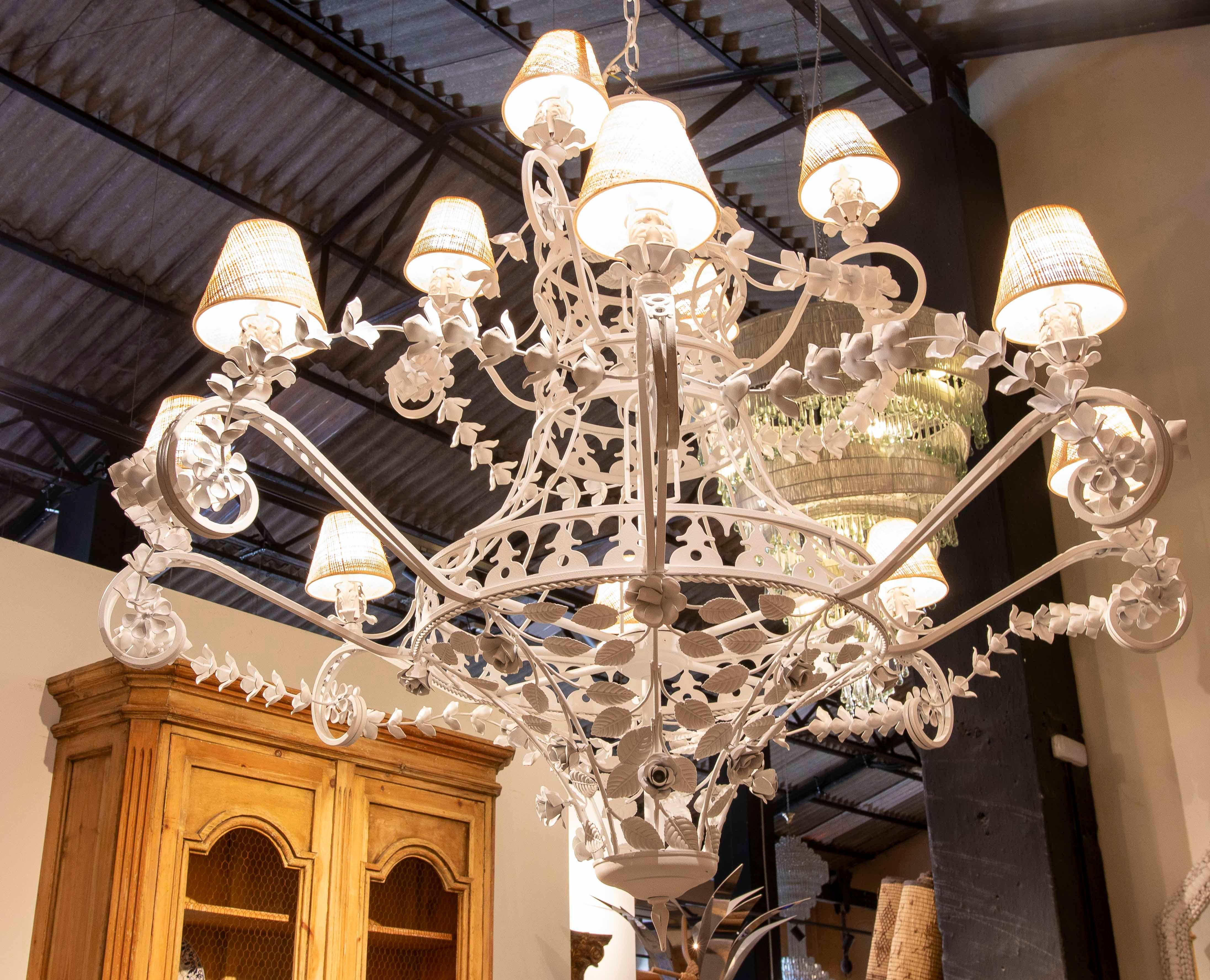 Spanish 1990s Large Crown Style Ceiling Lamp in White Iron with Leaves For Sale