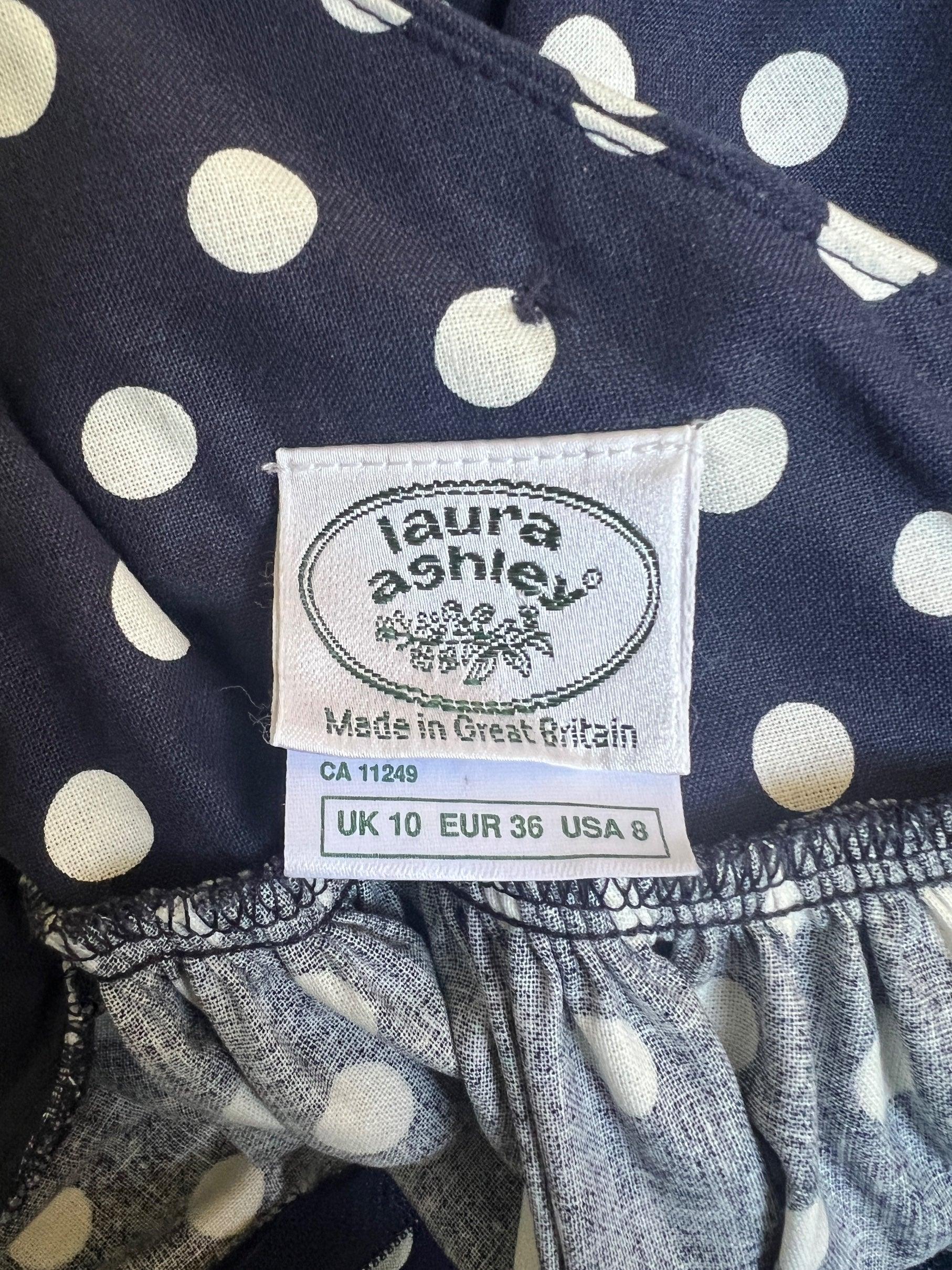 De las mujeres Vestido sin tirantes de lunares azul marino de los años 90 de Laura Ashley en venta