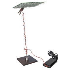 Lampe de table LED des années 1990 fabriquée avec différents ustensiles anciens