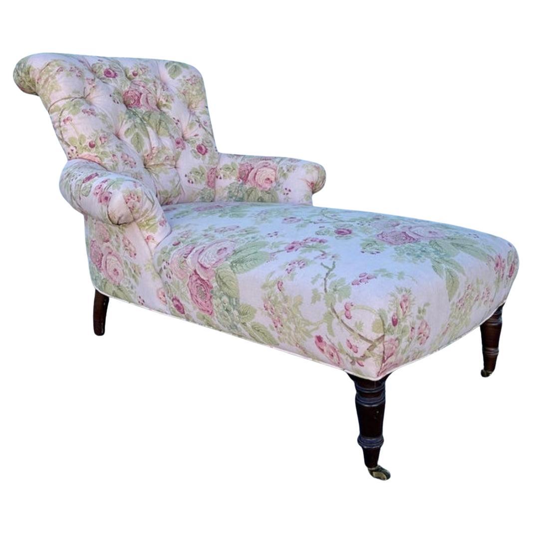 1990s Lee Industries English Linen Floral Tufted Chaise on Castors
