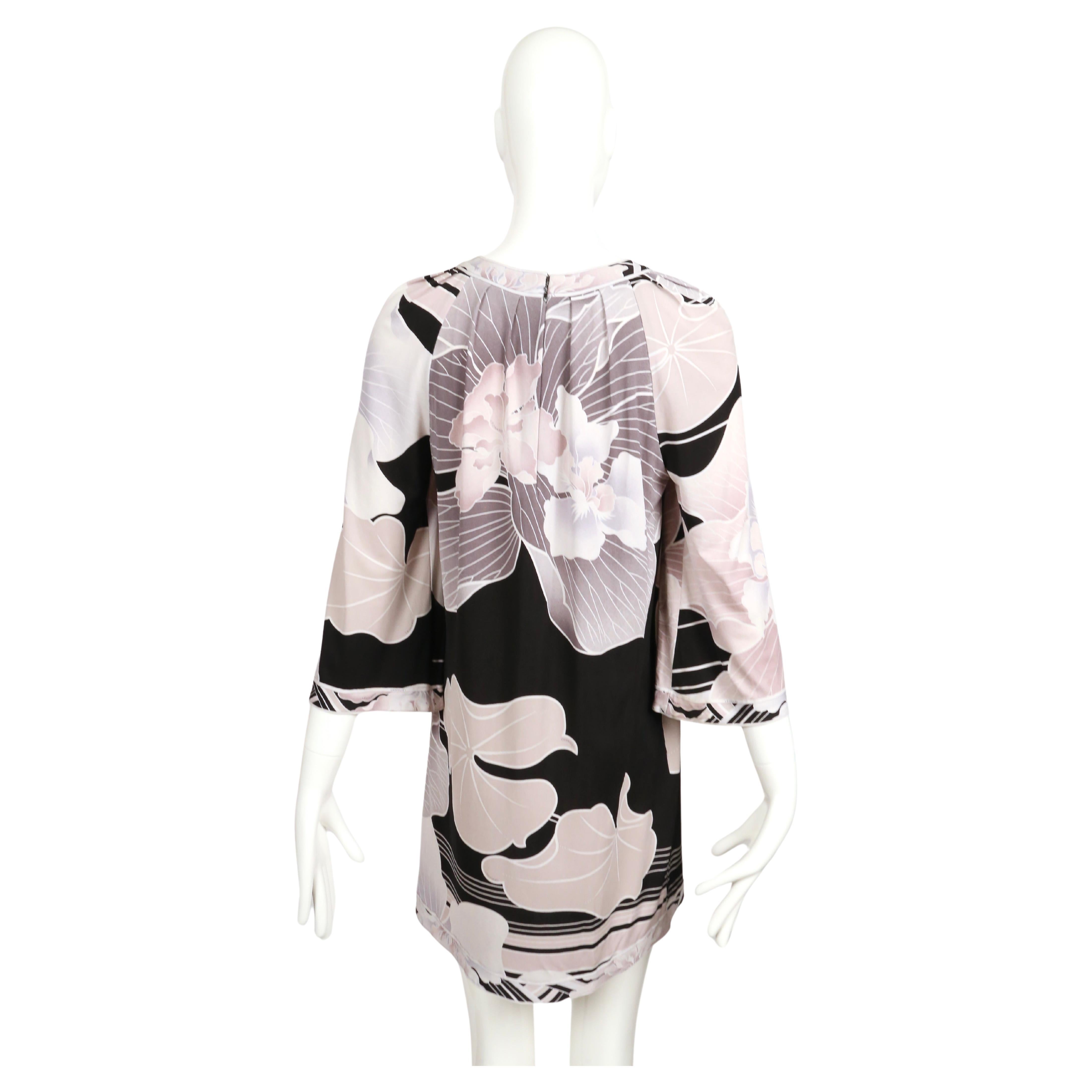 LEONARD of PARIS robe babydoll en jersey de soie à imprimé floral aquarelle des années 1990 en vente 2