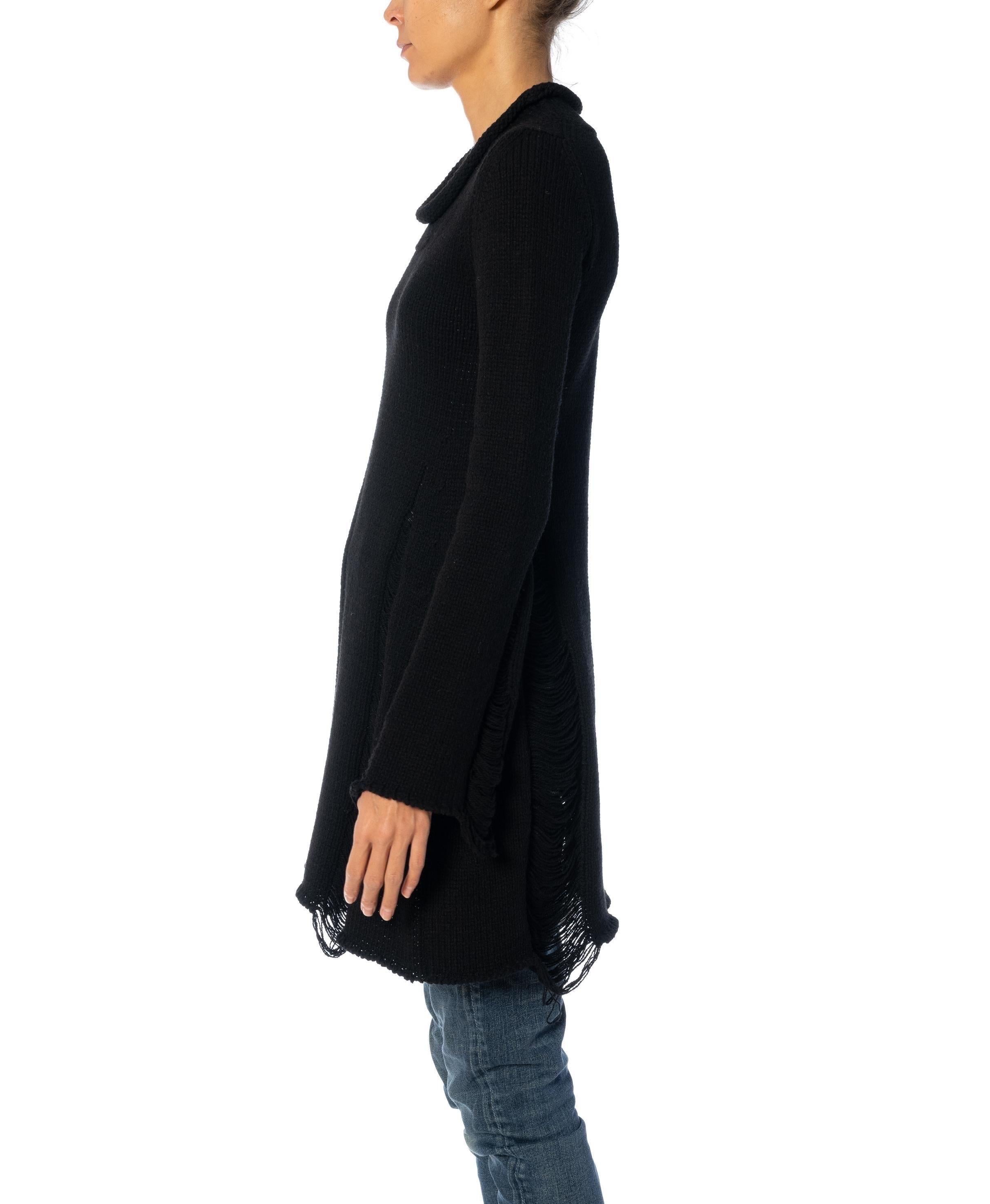 1990er LIMI Schwarzes Pulloverkleid aus Wolle und Poly-Strick im Distressed-Stil im Angebot 1