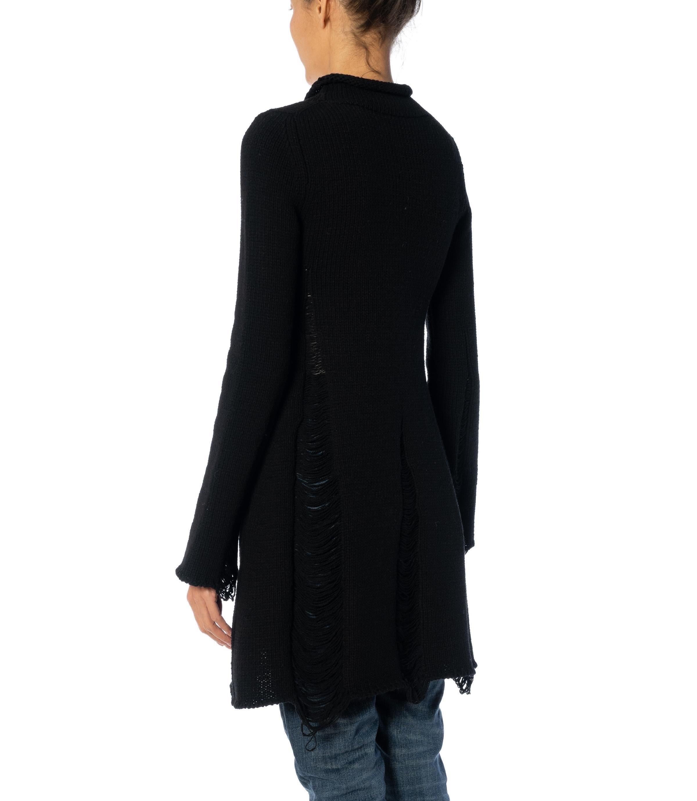 1990er LIMI Schwarzes Pulloverkleid aus Wolle und Poly-Strick im Distressed-Stil im Angebot 4