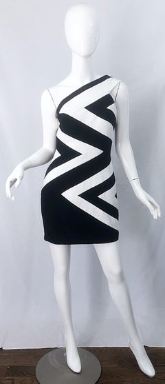 1990s Linda Segal Size 10 Black and White Cotton One Shoulder Vintage 90s Dress