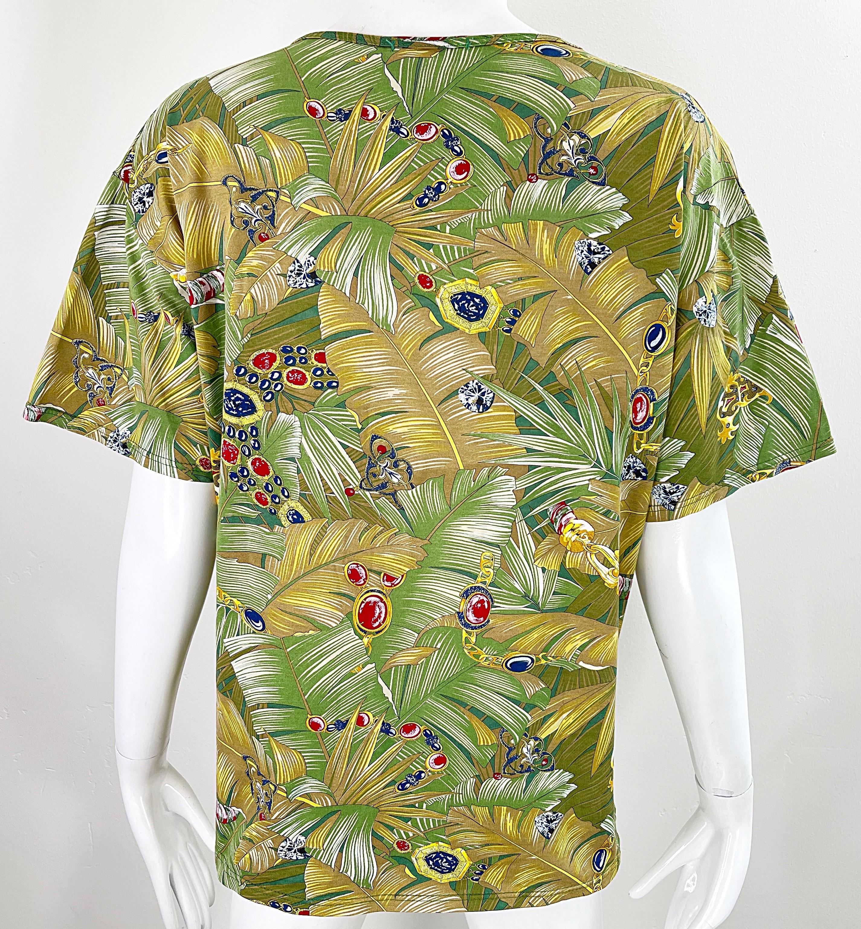 1990s Loewe Novelty Jewels Charms Leaf Print Size Large Tee Cotton T - Shirt  In Excellent Condition For Sale In San Diego, CA