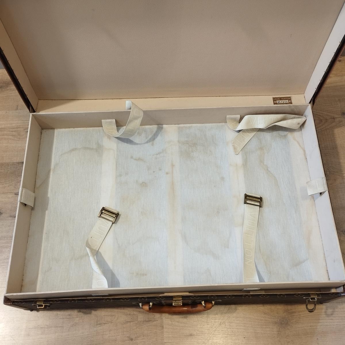 1990s Louis Vuitton Alzer 80 For Sale 5