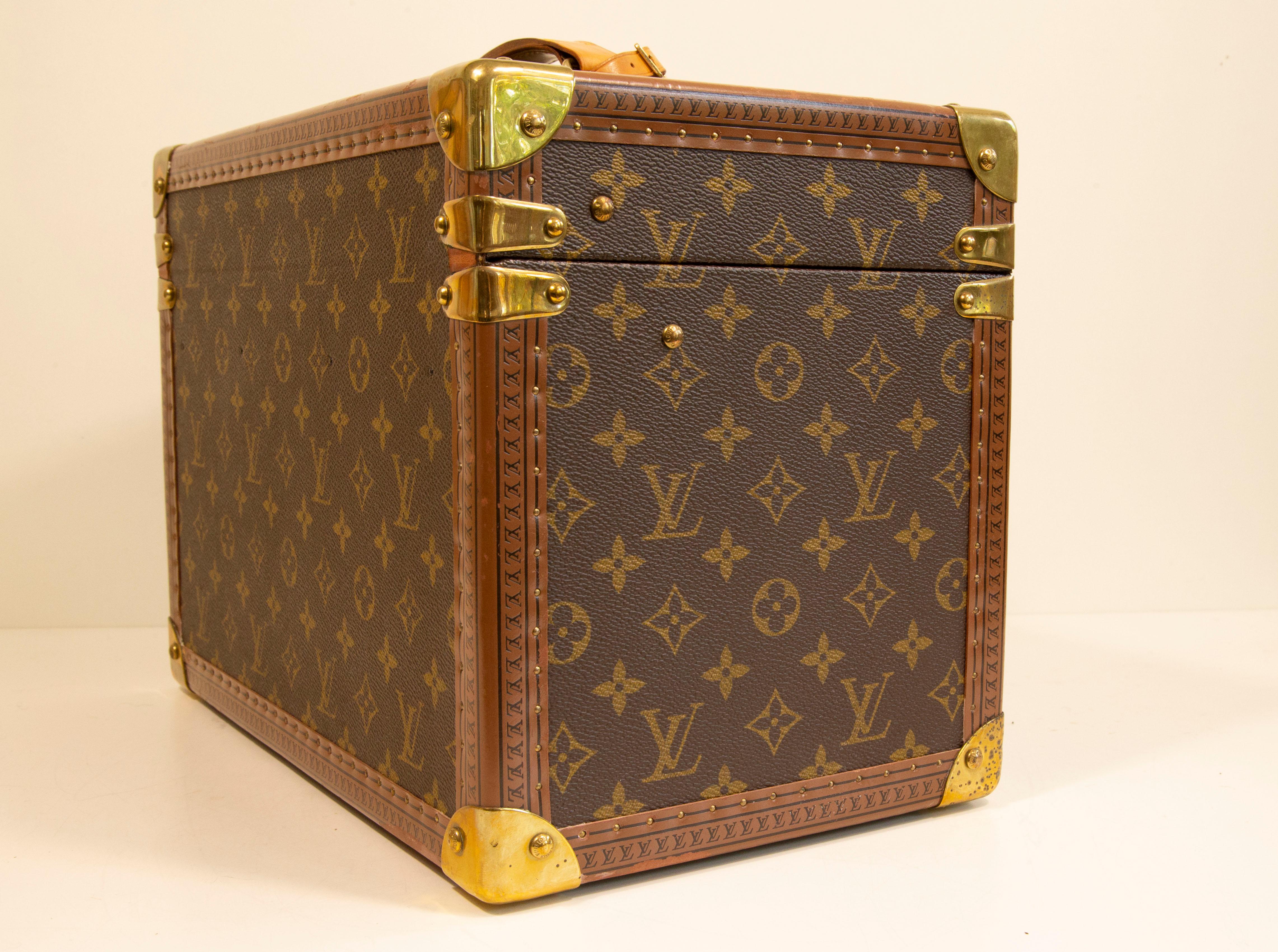 Brown 1990s Louis Vuitton Monogram Hard Shell Boite Pharmacie Vanity Trunk Case For Sale
