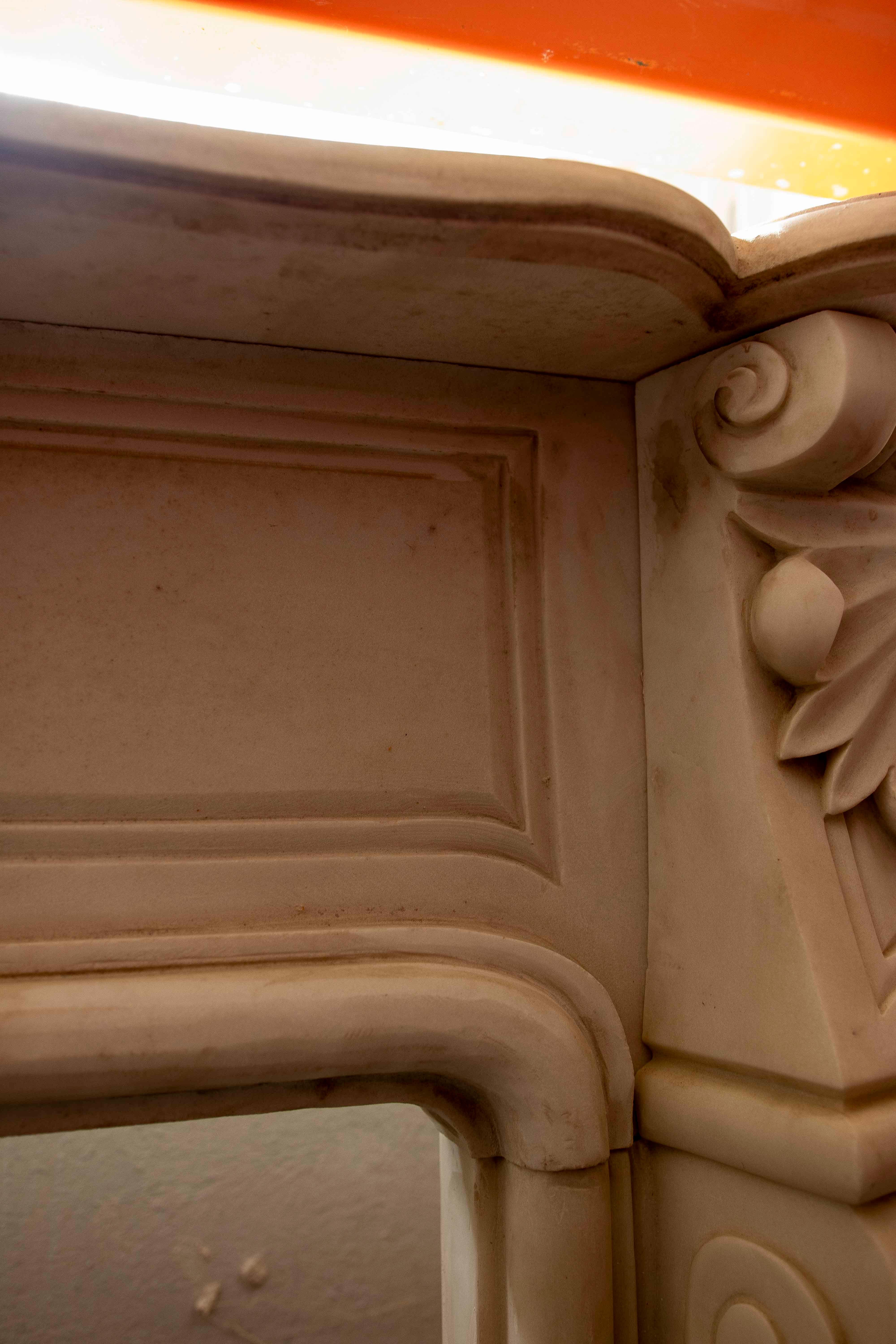 1990s Louis XV Style Carved White Marble Fireplace For Sale 5