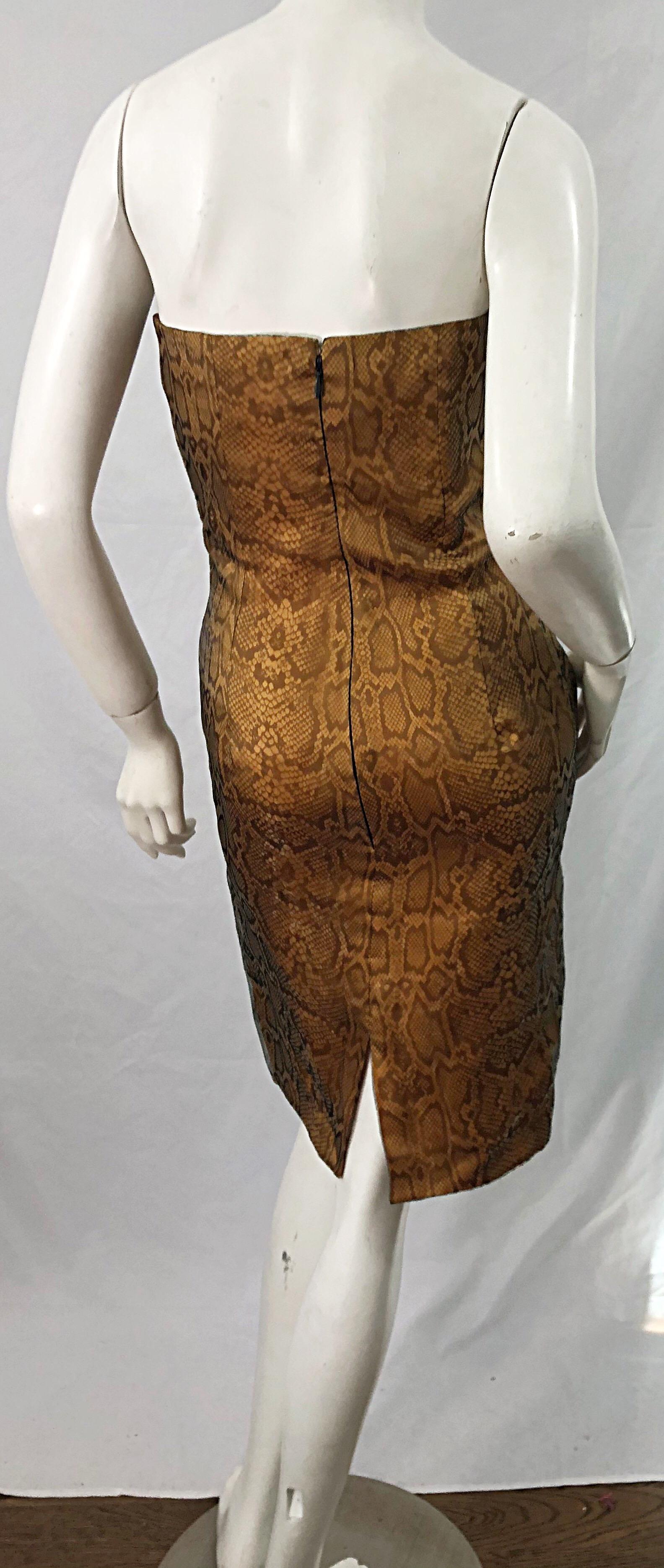 Luca - Robe sans bretelles en organza de soie et peau de serpent marron brun clair, taille 42/6, années 1990 Excellent état - En vente à San Diego, CA