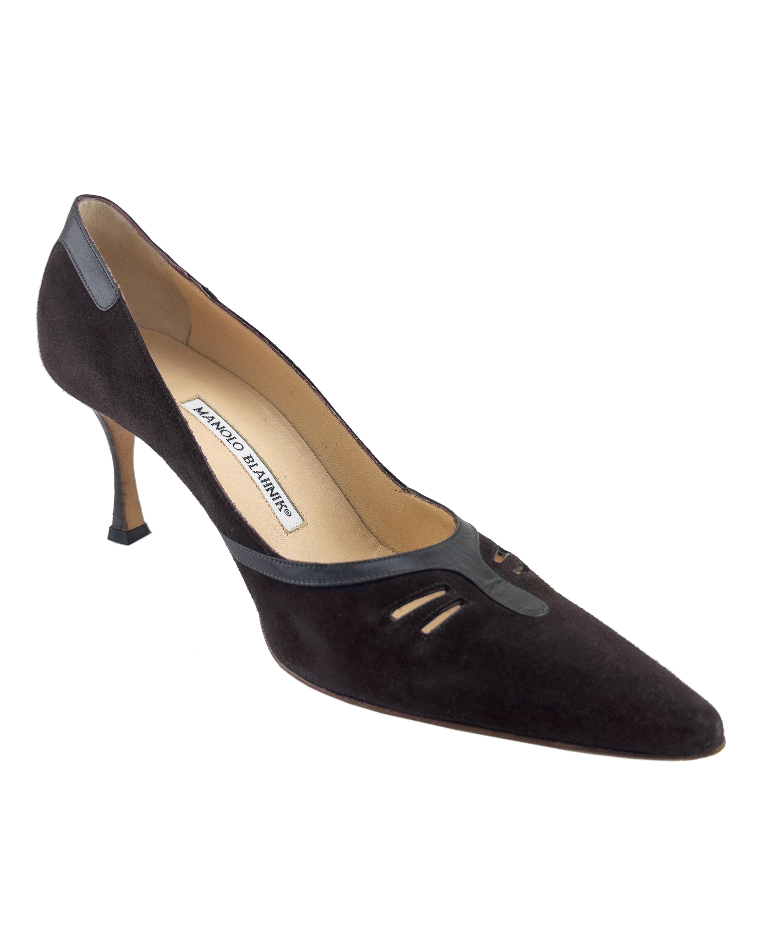 Black 1990s Manolo Blahnik Dark Brown Suede Pumps For Sale