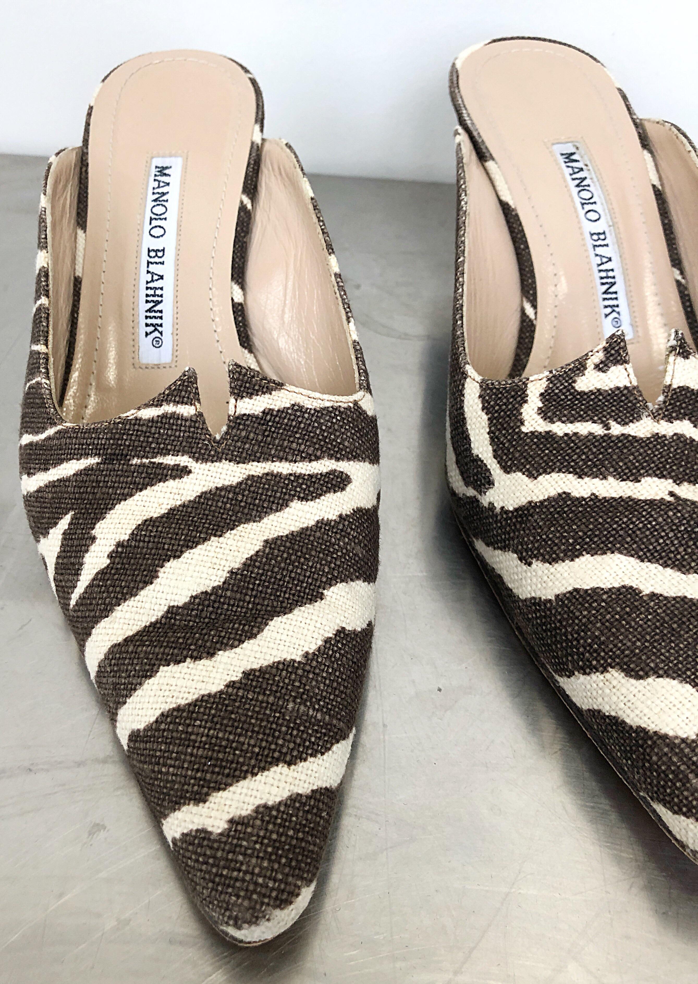 1990s Manolo Blahnik Rare Size 35.5 / 5.5 Brown + Ivory Zebra Kitten Heel Mules For Sale 1