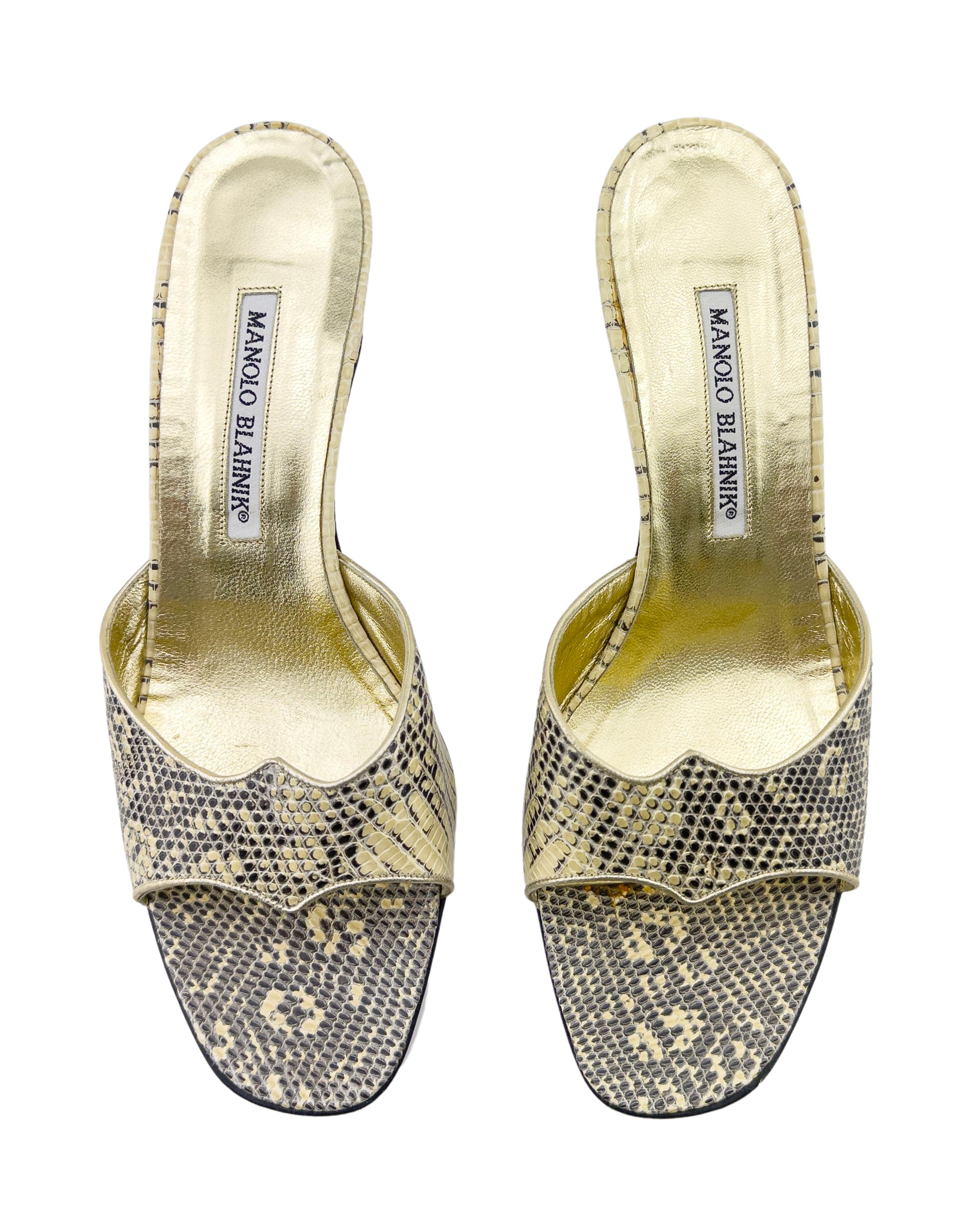 1990s Manolo Blahnik Skin Gold Open Toe Heeled Mules In Good Condition For Sale In Toronto, Ontario