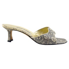 Mules à talons ouverts Manolo Blahnik en peau dorée des années 1990