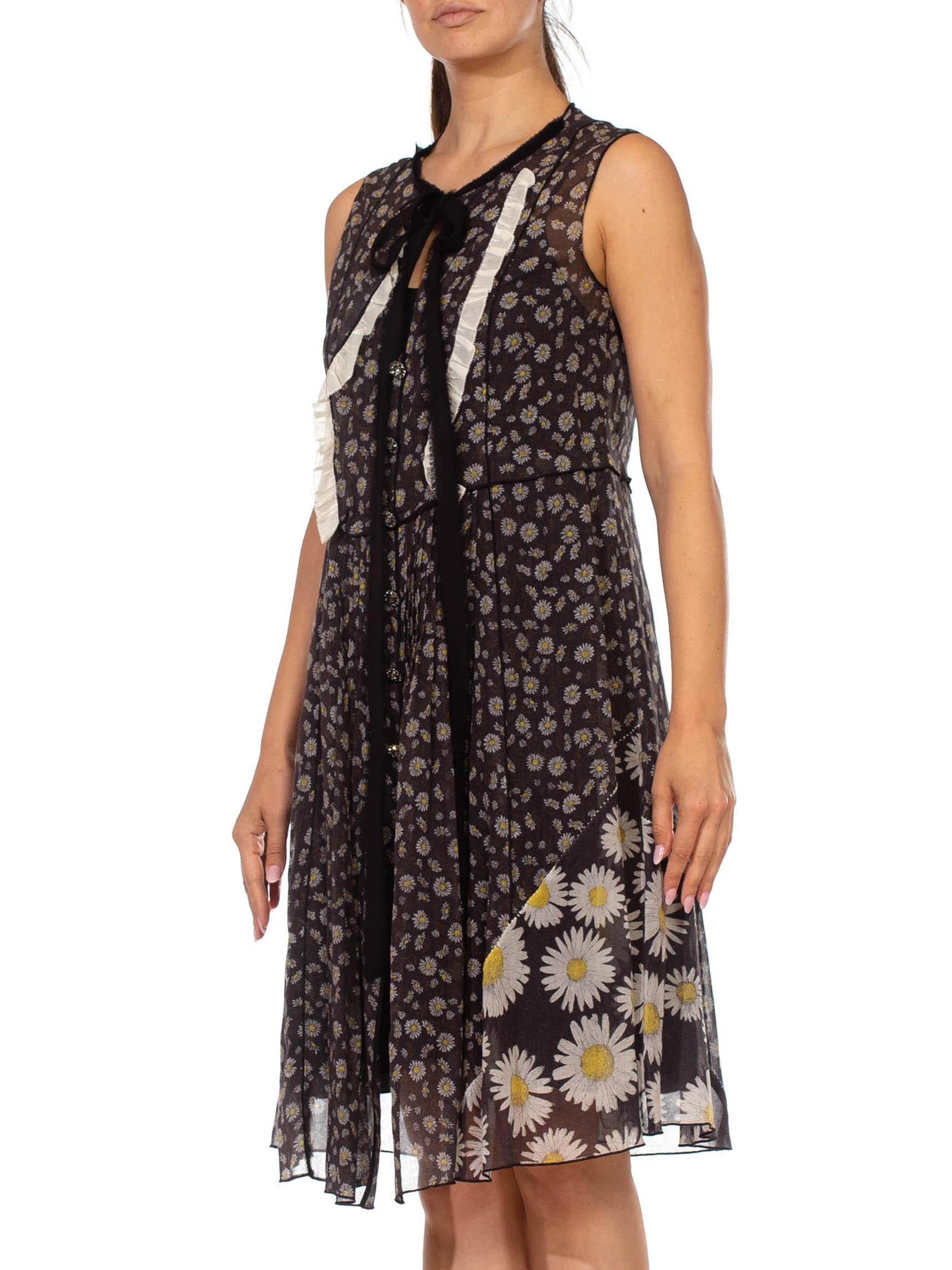 1990S MARC JACOBS Black Daisy Print Cotton Dress With Patchwork And Ruffle Deta In Excellent Condition For Sale In New York, NY