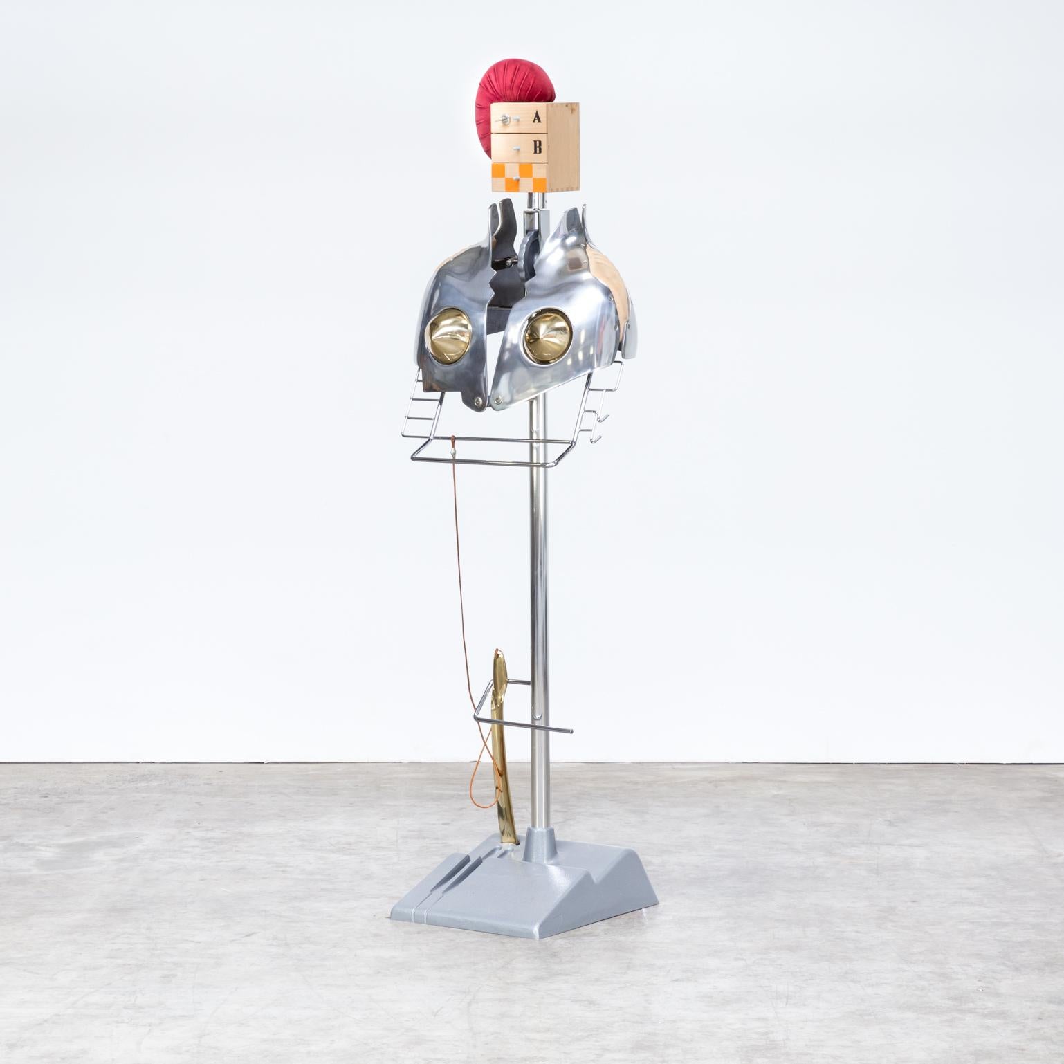 1990er Jahre Marc Sadler 'Gaston' dressboy' Nr. 607 für Boffi. Original, signiert und nummeriert, sehr guter alters- und gebrauchsgemäßer Zustand.