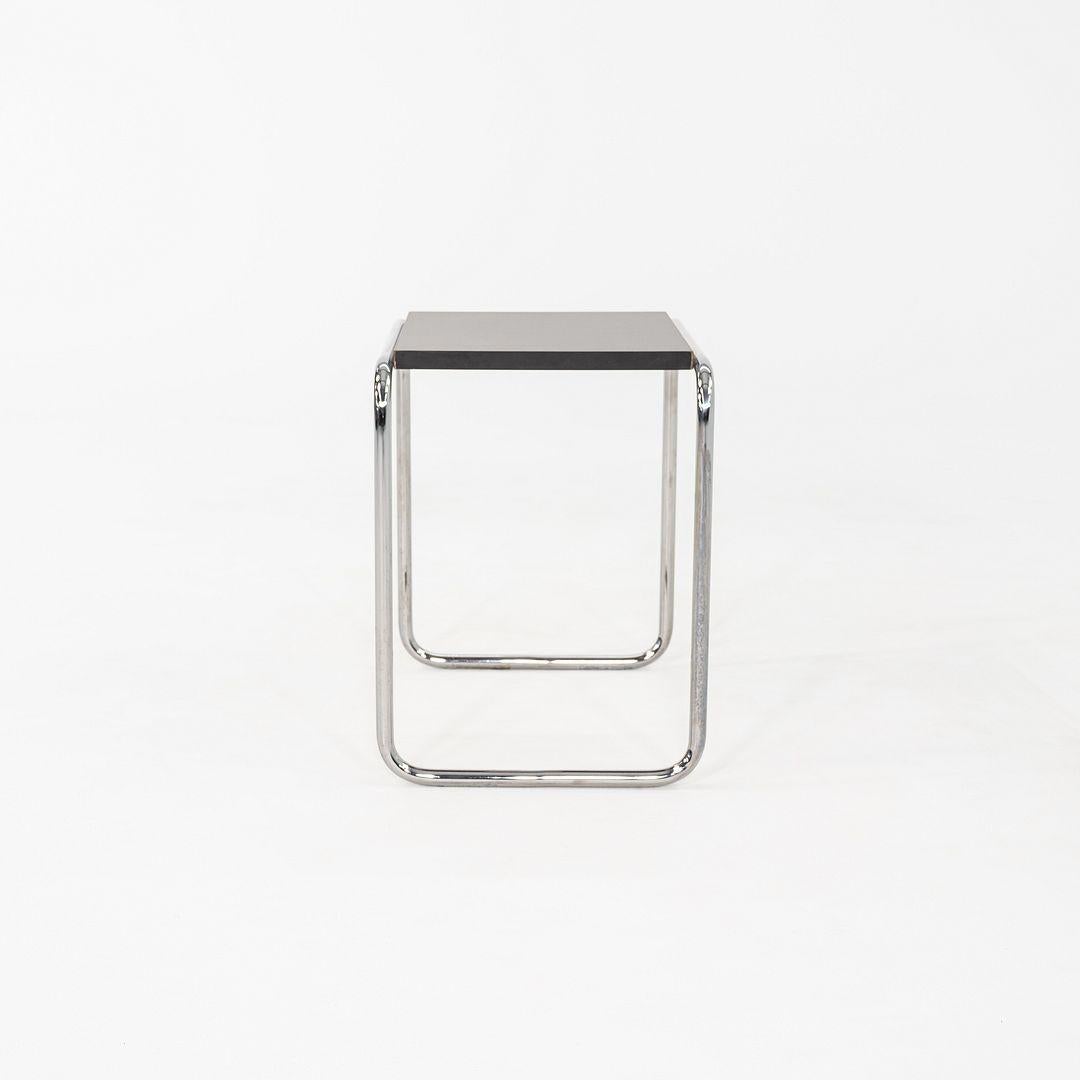1990 Marcel Breuer for Thonet Table d'appoint Laccio en noir 12+ Disponible en vente 5