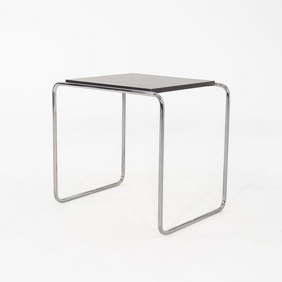1990 Marcel Breuer for Thonet Laccio Tall Side / End Table in Black Laminate en vente 5