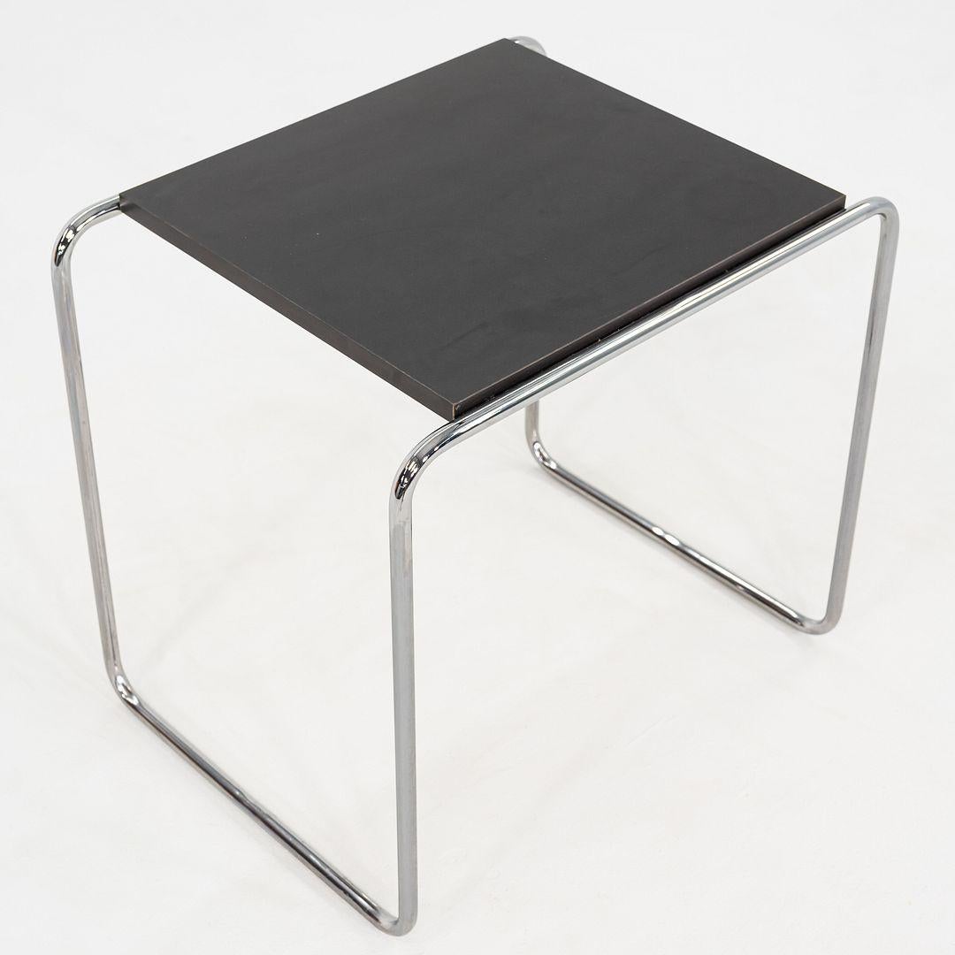 Fin du 20e siècle 1990 Marcel Breuer for Thonet Laccio Tall Side / End Table in Black Laminate en vente