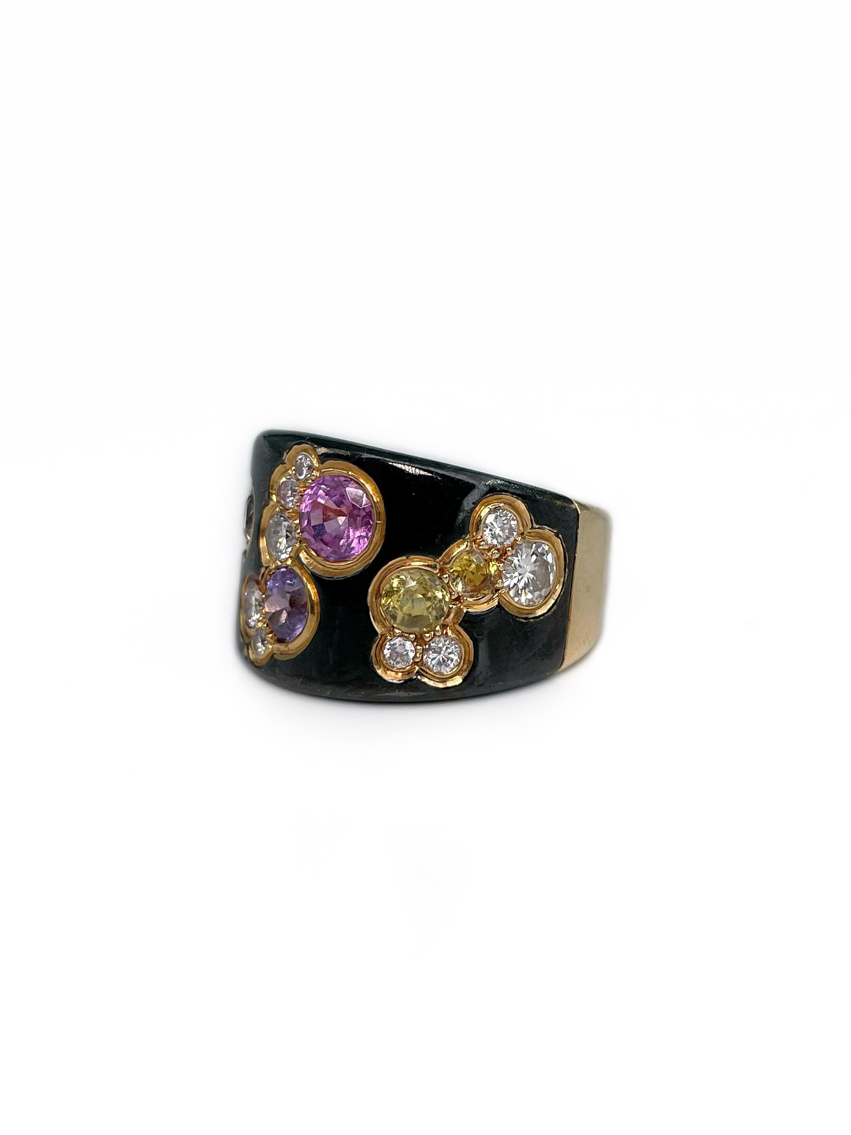 This is a gorgeous vintage cocktail ring designed by Italian jewellery house Marina B in 1990s. It was created for “Fujiyama” collection, inspired by Japanese cherry blossoms. 

Marina Bulgari is the granddaughter of the founder of the legendary