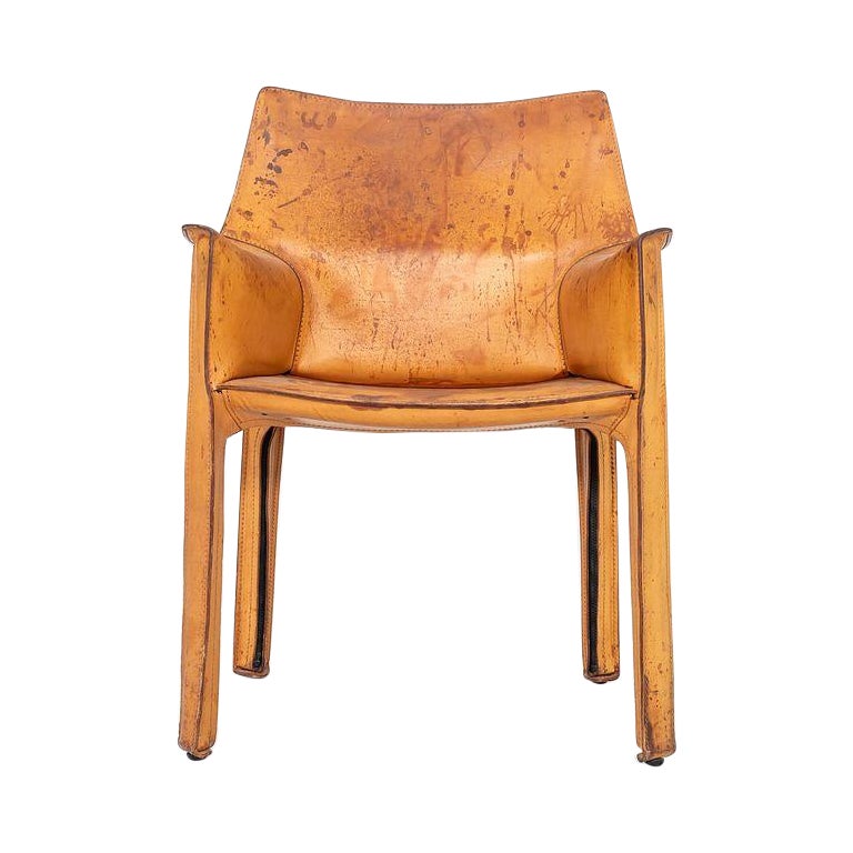 Mario Bellini per Cassina Cab Arm / Dining Chair del 1990 in pelle cognac