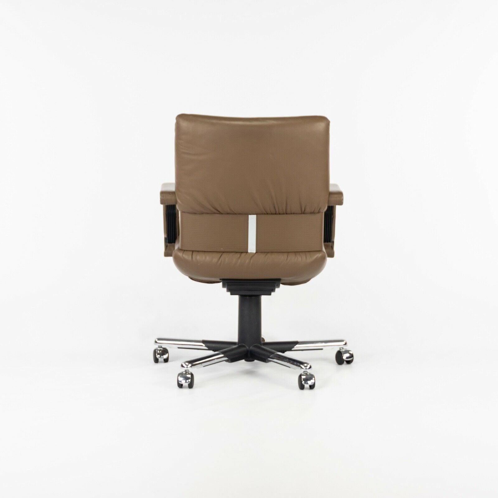 Fin du 20e siècle 1990 Mario Bellini Vitra Figura High Back Desk Chair in Brown Leather (Chaise de bureau à haut dossier en cuir Brown) en vente