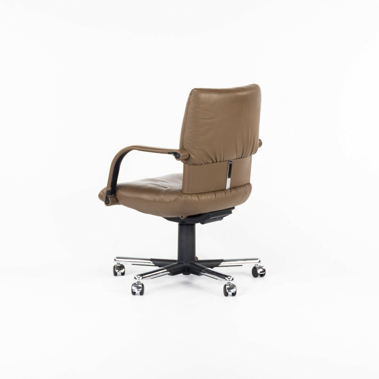 Métal 1990 Mario Bellini Vitra Figura High Back Desk Chair in Brown Leather (Chaise de bureau à haut dossier en cuir Brown) en vente