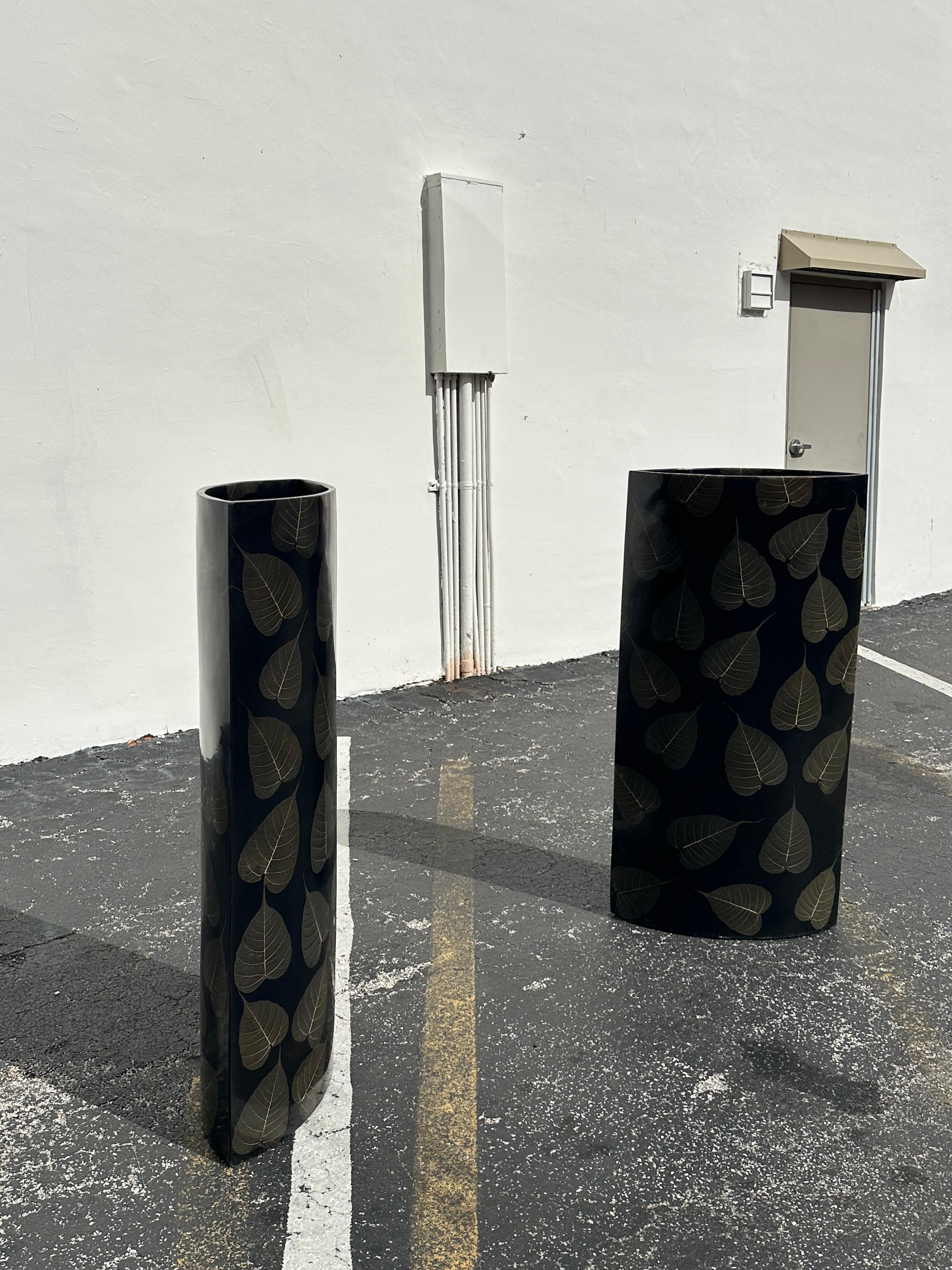 1990 Marquis Collection of Beverly Hills Floor Vase Planters, Set of 2 en vente 2